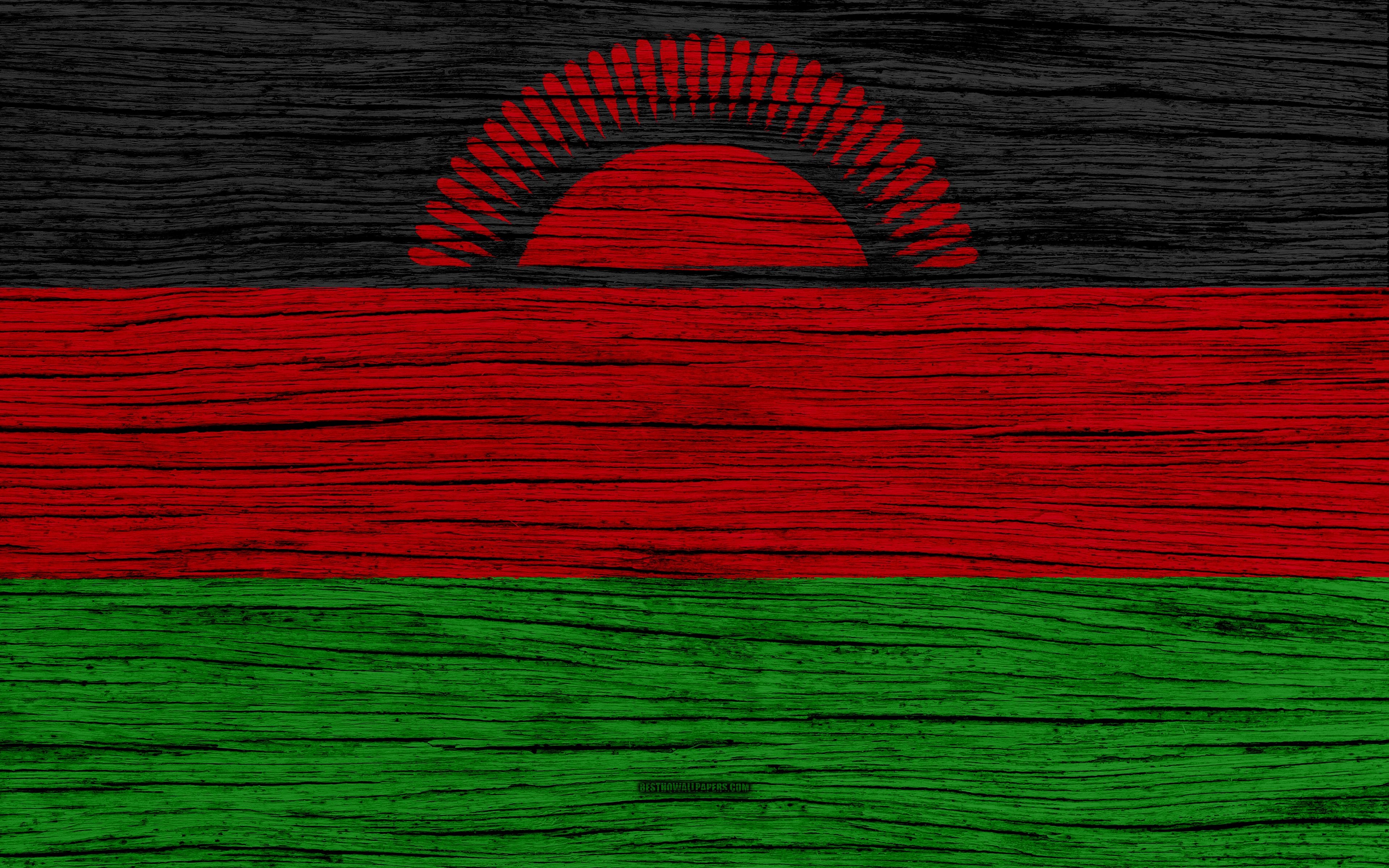 3840x2400 Download wallpaper Flag of Malawi, 4k, Africa, wooden texture, Desktop