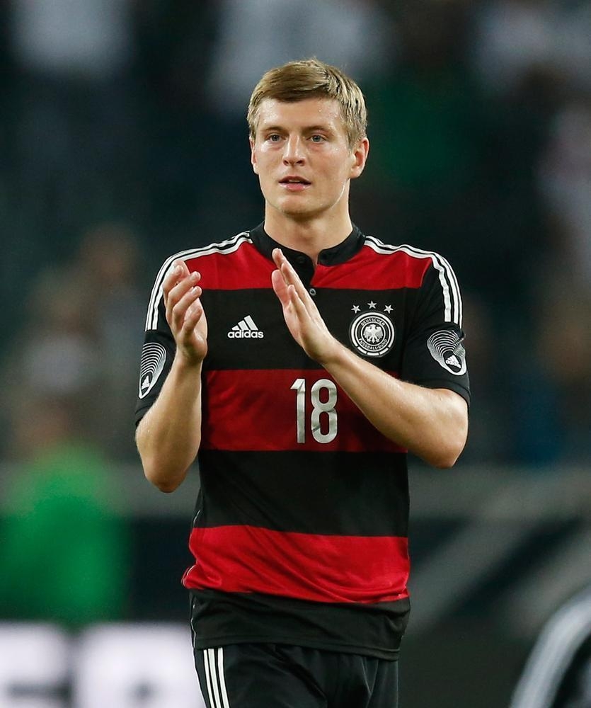 840x1000 Toni Kroos Wallpaper, Phone