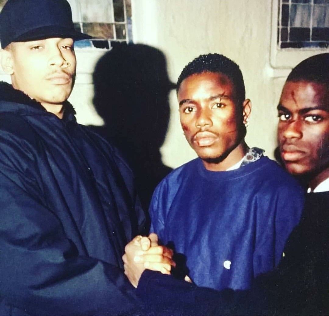 1080x1040 Saafir (Cousin Harold), Tyrin Turner (Caine) and Vonte Sweet (Sharif) on the set of Menace II Society. Rare picture, 90s hip hop fashion, Hip hop, Desktop