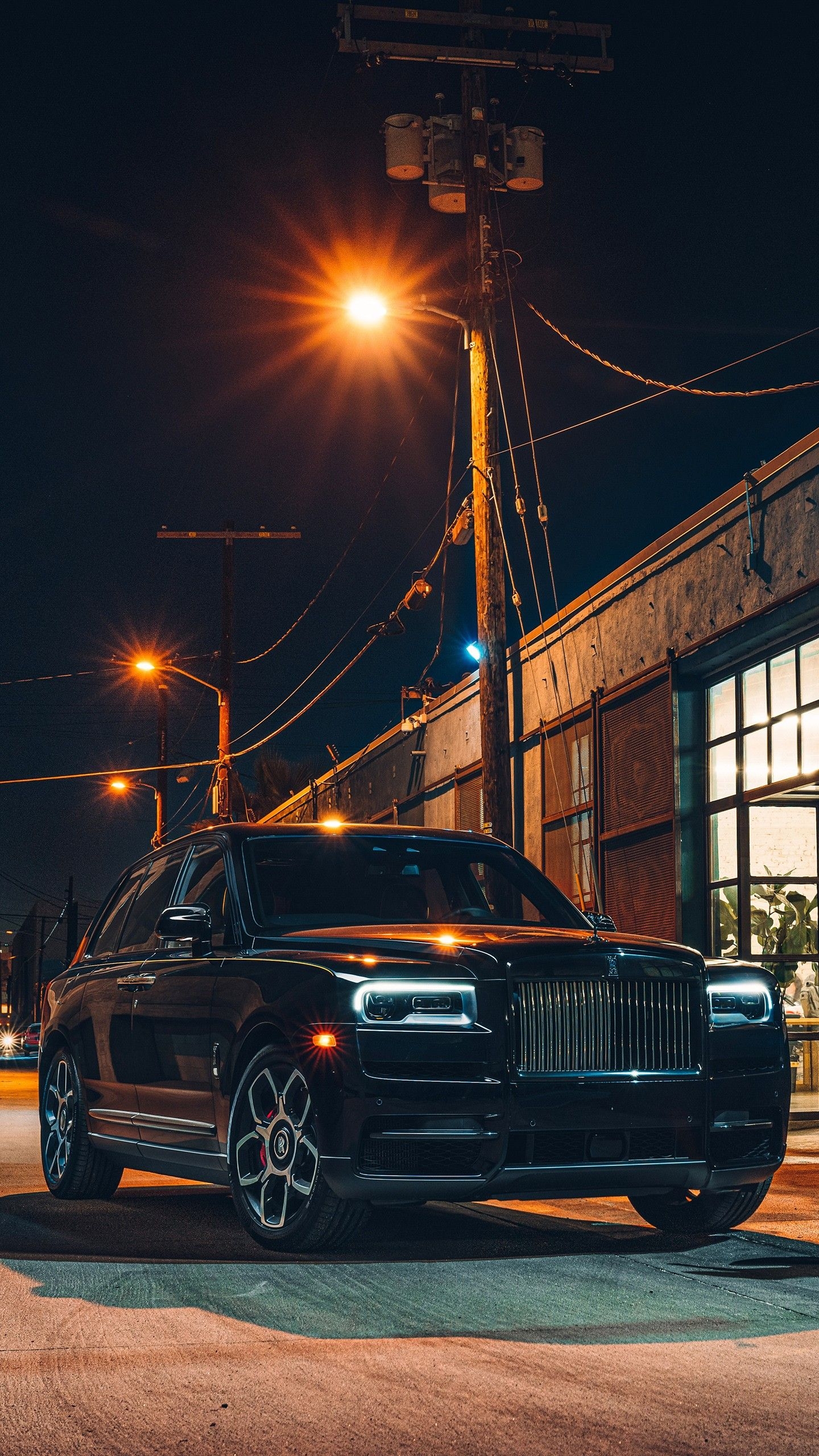 1440x2560 Rolls Royce Cullinan Black Badge 5K Wallpaper, Phone