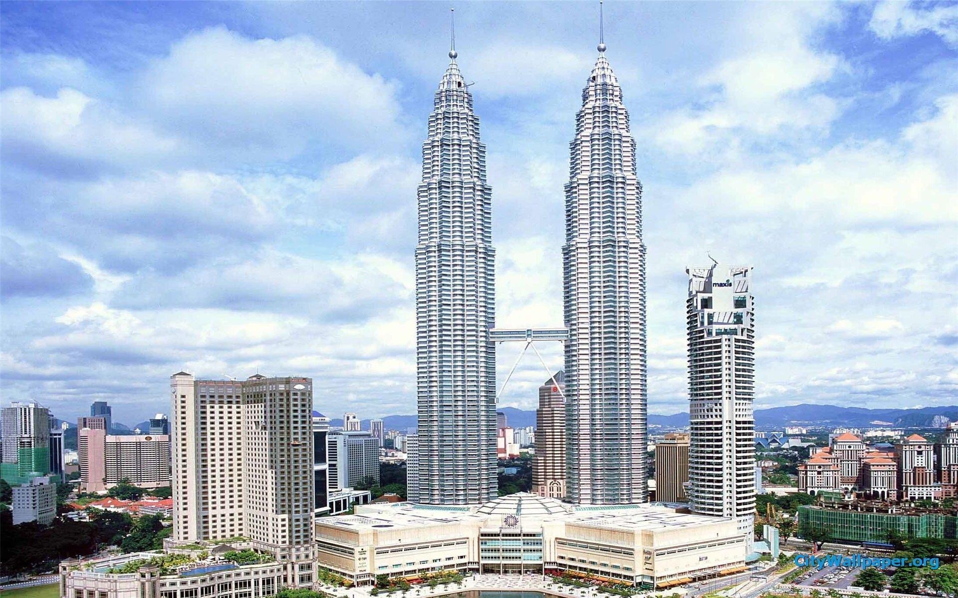 1920x1200 Petronas Towers in Kuala Lumpur wallpaper, Desktop