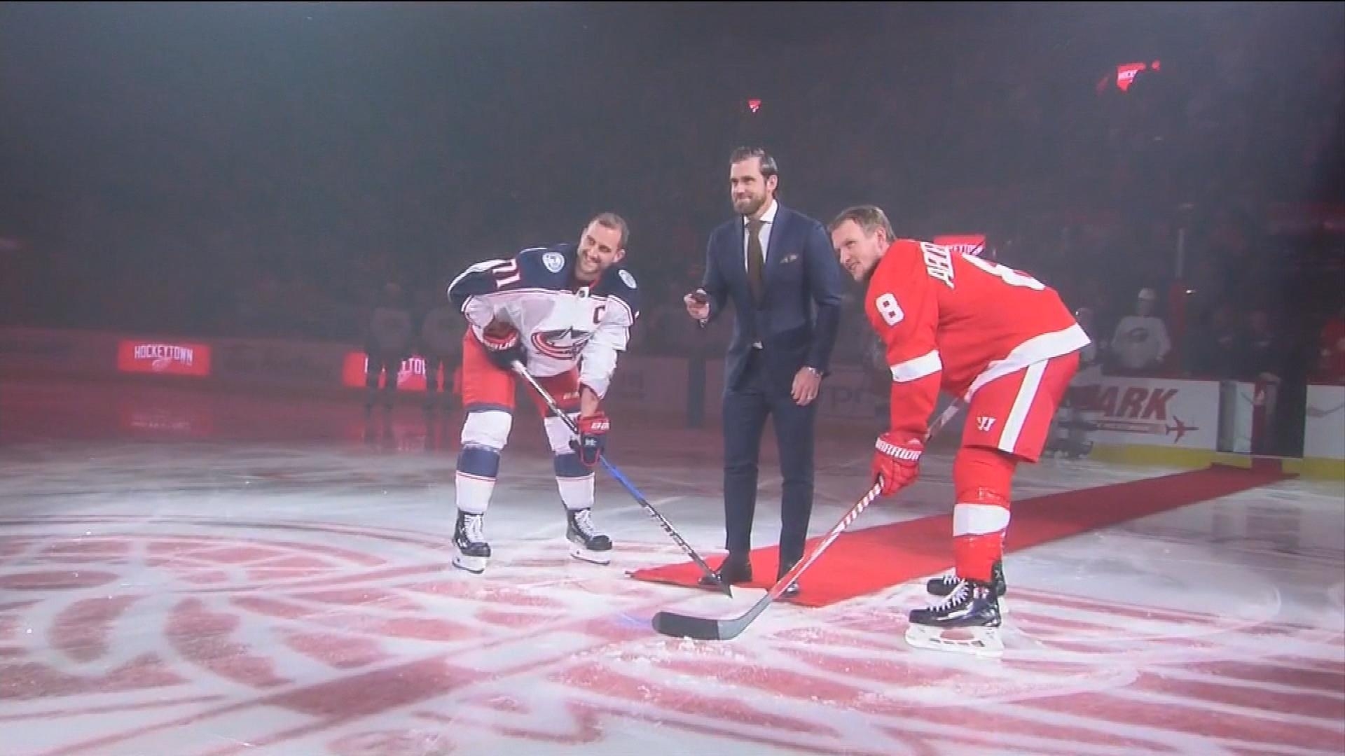 1920x1080 Henrik Zetterberg drops ceremonial puck before Detroit Red Wings, Desktop