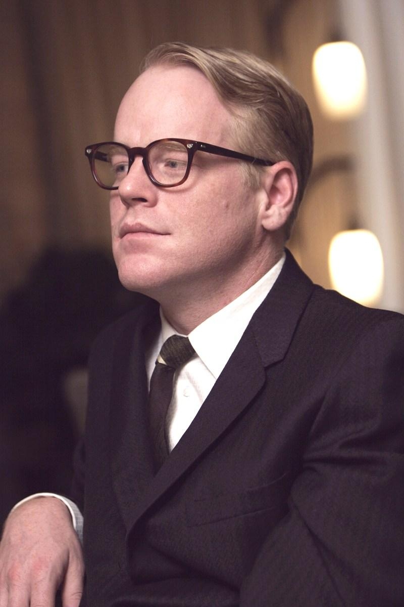 800x1200 Stella Faulkner: philip seymour hoffman wallpaper hd, Phone