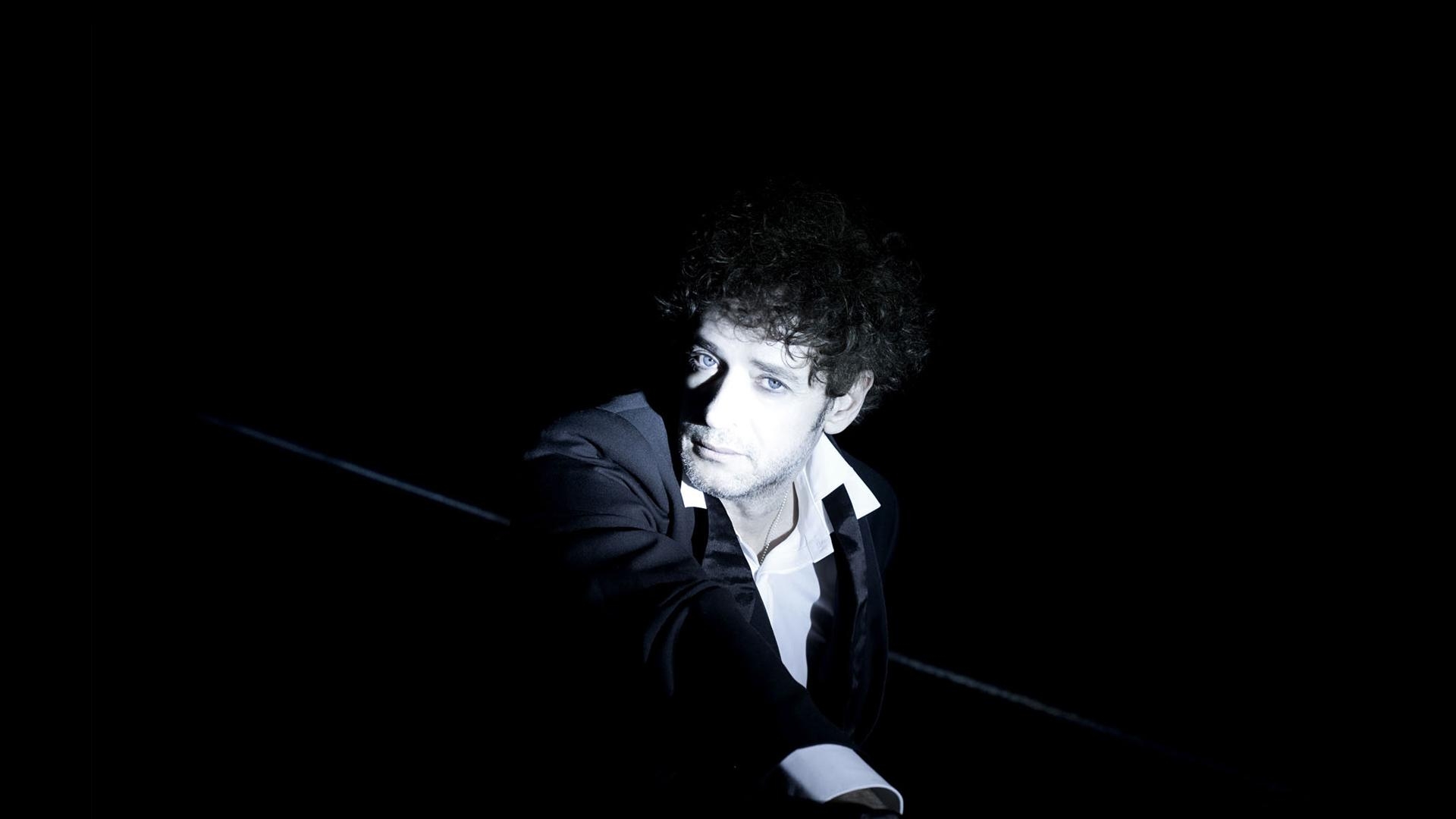 1920x1080 Gustavo Cerati, Desktop