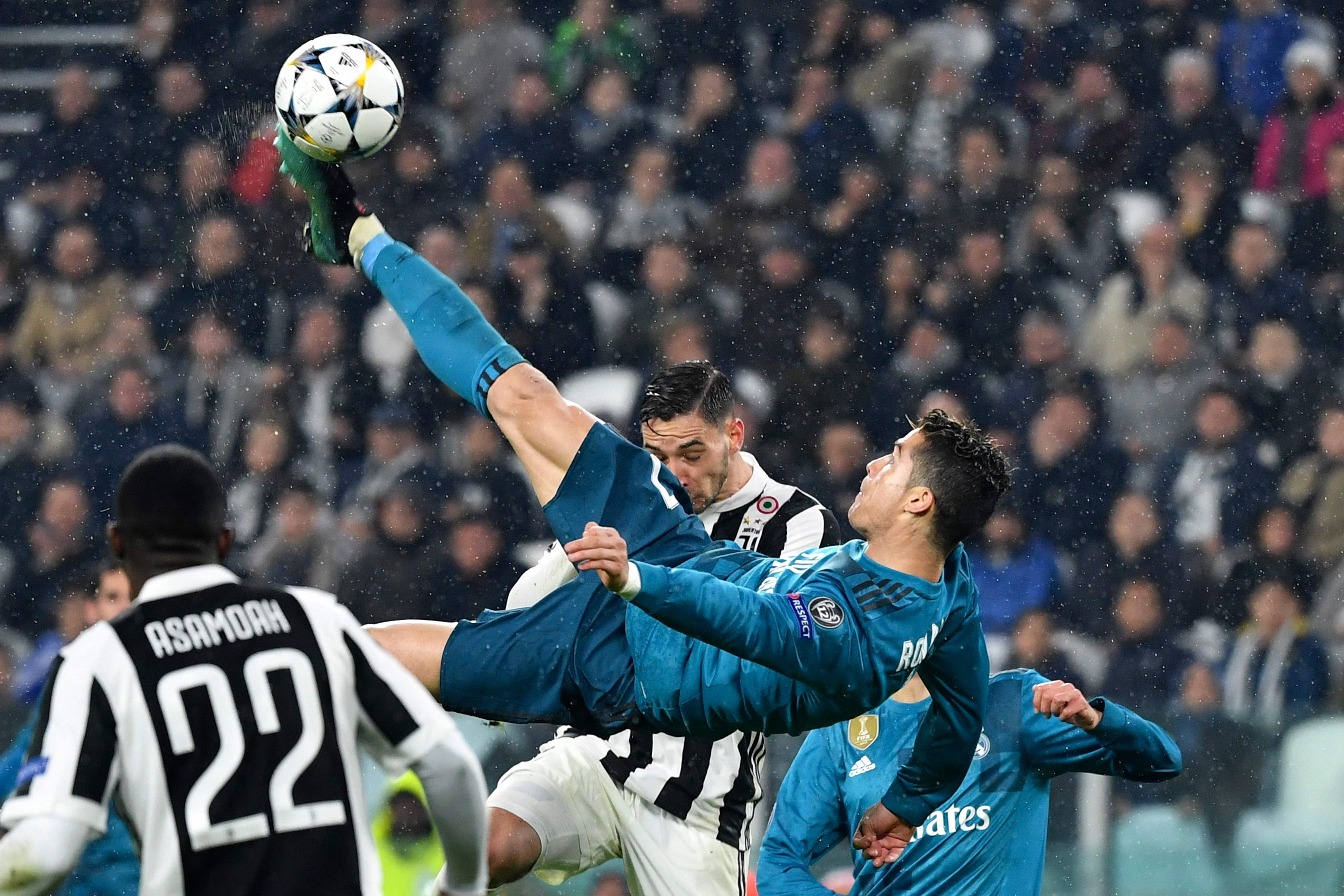 5480x3650 Watch: Cristiano Ronaldo's Bicycle Kick Goal, Desktop