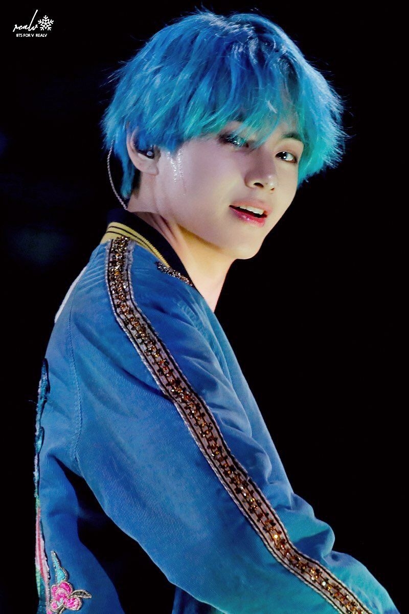 800x1200 taehyung pics⚡️ on. Taehyung, V taehyung, Bts taehyung, Phone