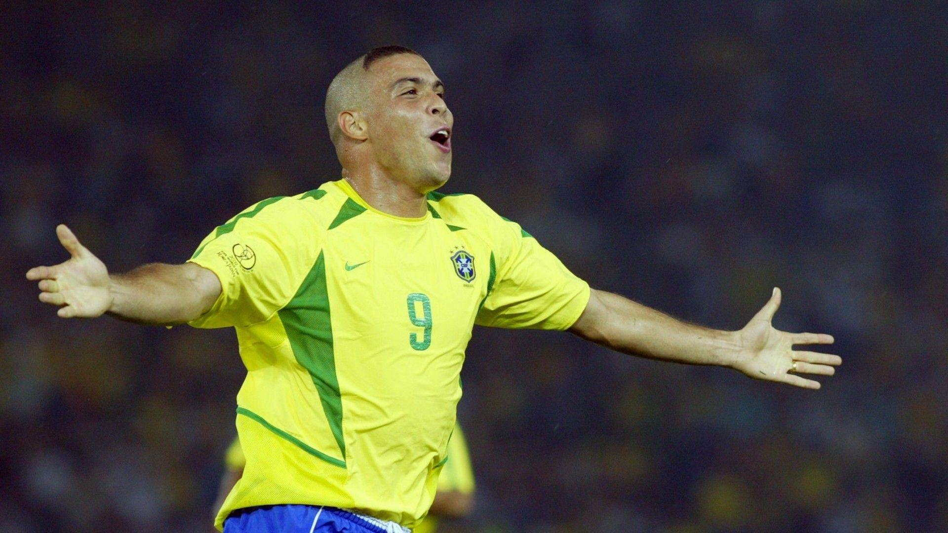 1920x1080 Simply: Brazil El Fenomeno Luis Nazario de Lima, Desktop