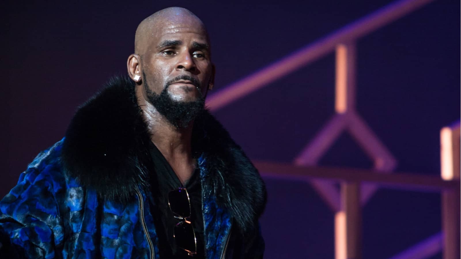 1600x900 R. Kelly Dropped From Sony Music Following Lifetime Documentary, Desktop