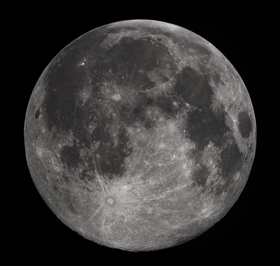 930x880 Dramatic change in the moon's tilt may help us trace the origin, Desktop