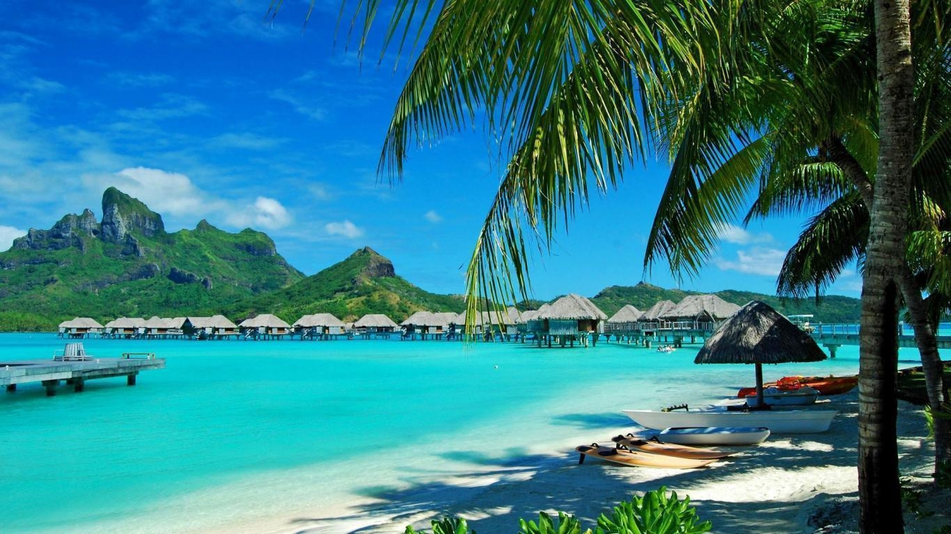 1370x770 Hawaii Beach Bungalows HD Wallpaper, Desktop