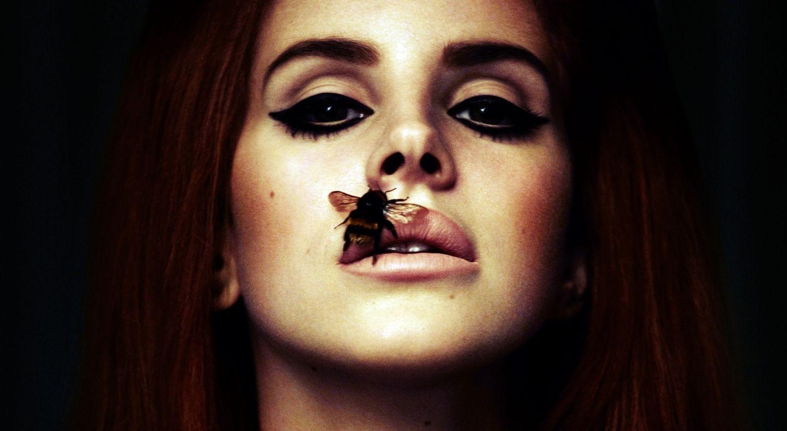 1590x880 Lana Del Rey Wallpaper High Quality, Desktop