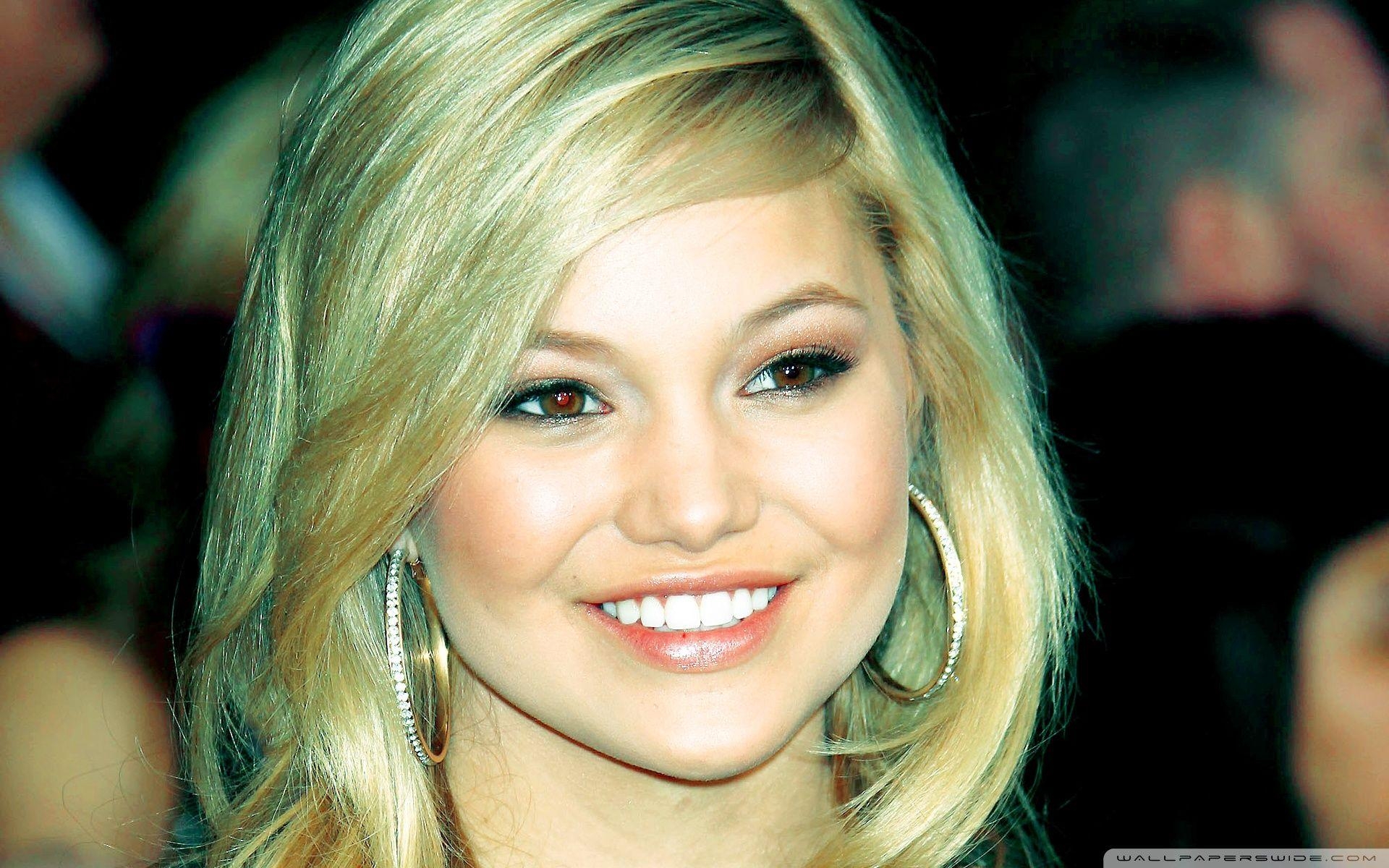 1920x1200 Olivia Holt HD desktop wallpaper, Desktop