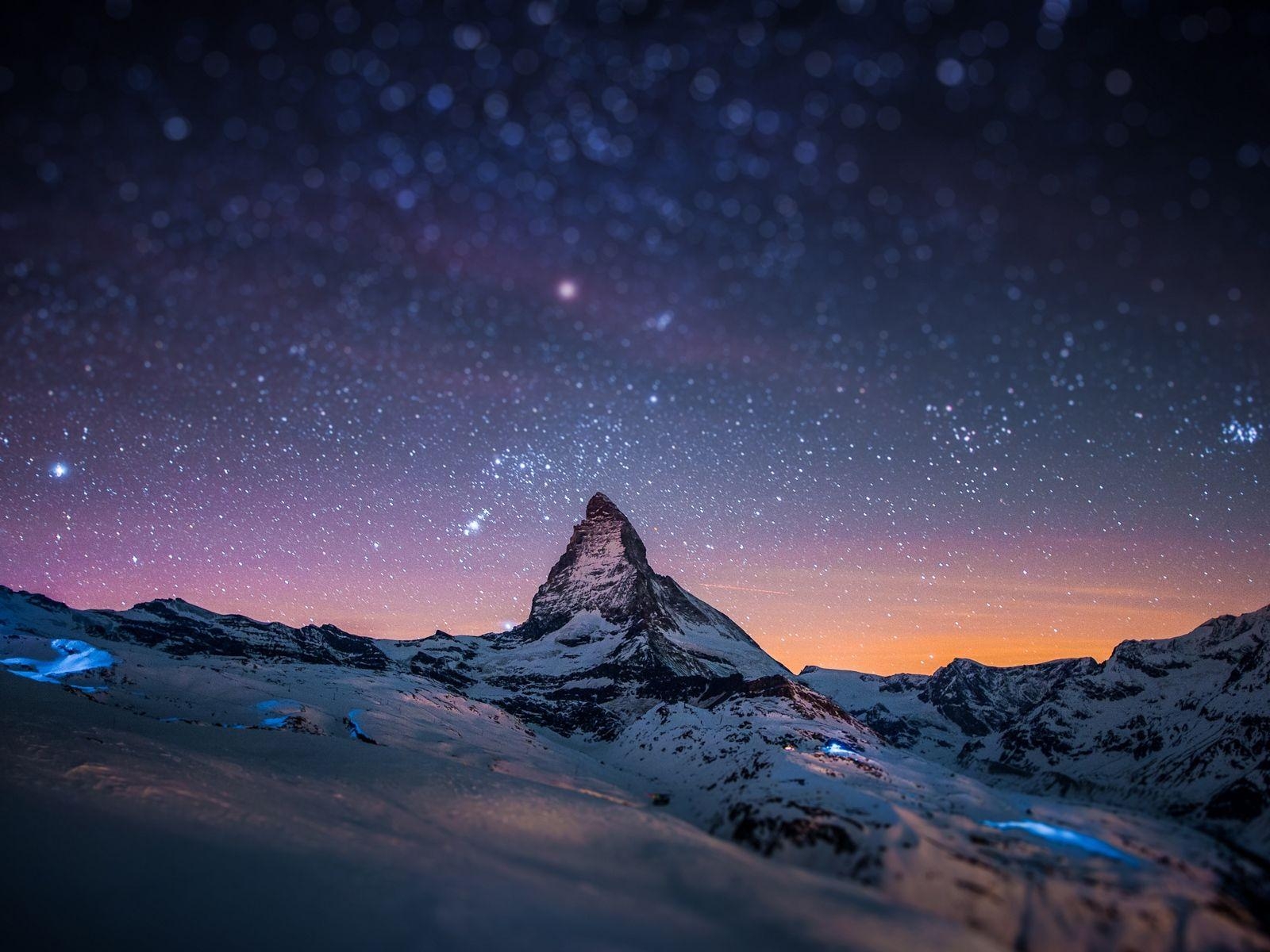 1600x1200 Download HD Mountains Night Sky Blurred Stars Light Show Wallpaper, Desktop