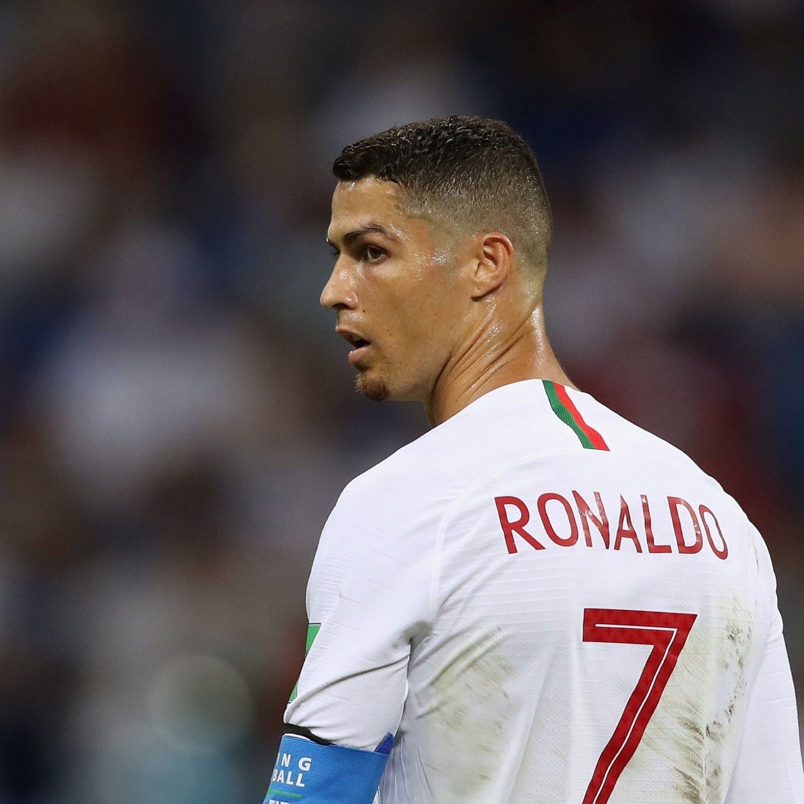 1600x1600 Cristiano Ronaldo Transfer Latest: Juventus Legend Claims CR7 Has, Phone