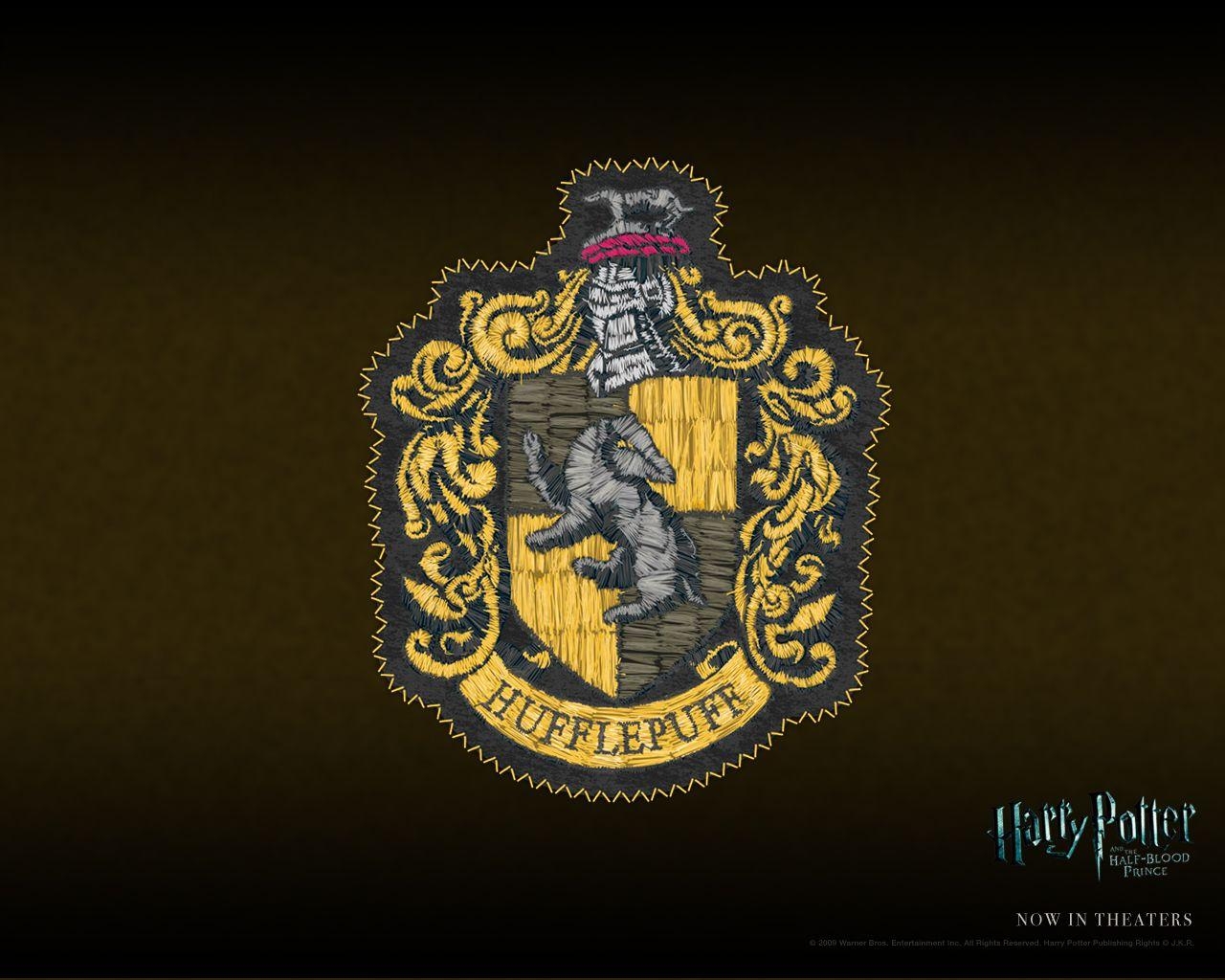 1280x1030 Hufflepuff Wallpaper, Desktop