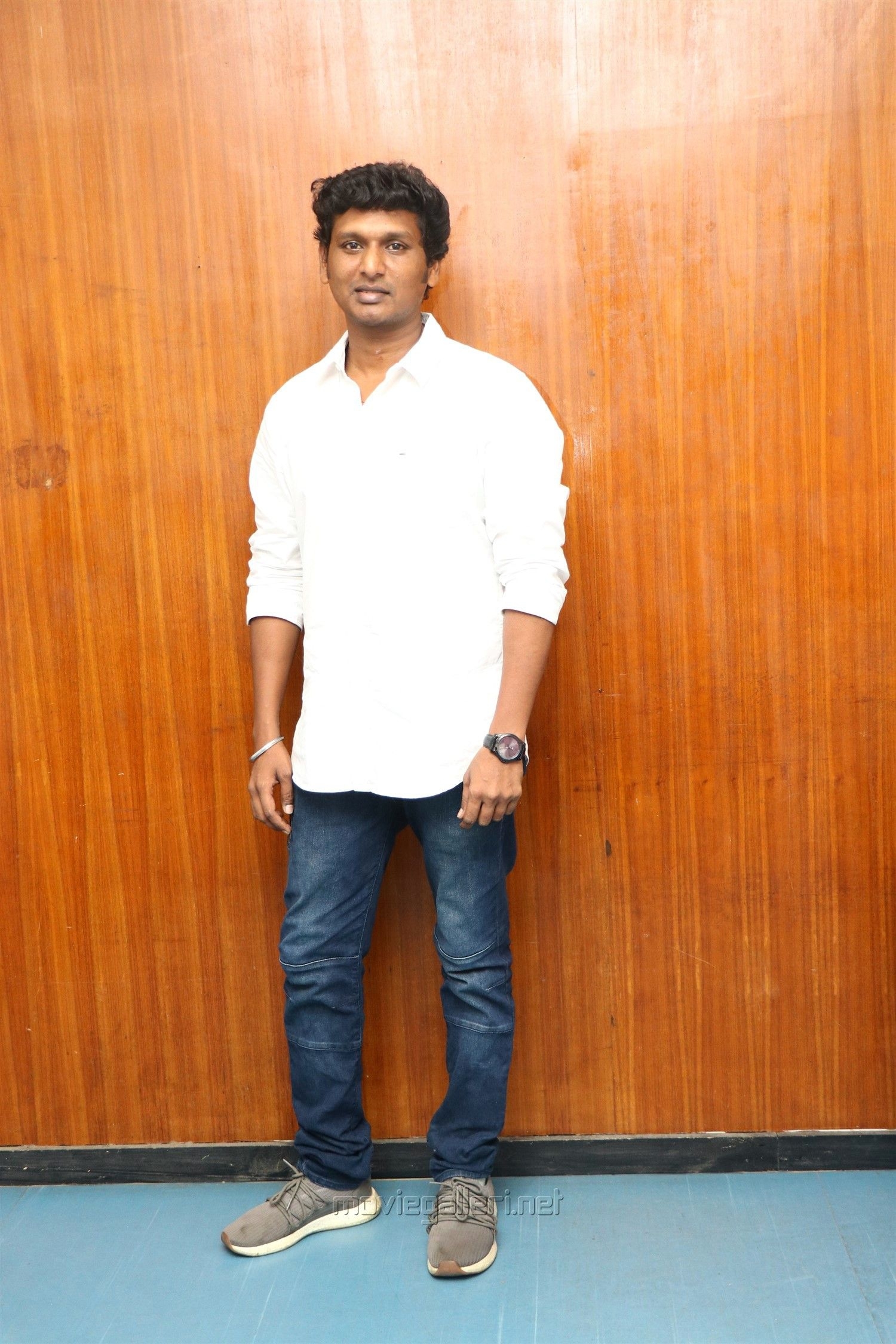 1500x2250 Kaithi Movie Director Lokesh Kanagaraj Interview Photo. New Movie Posters, Phone