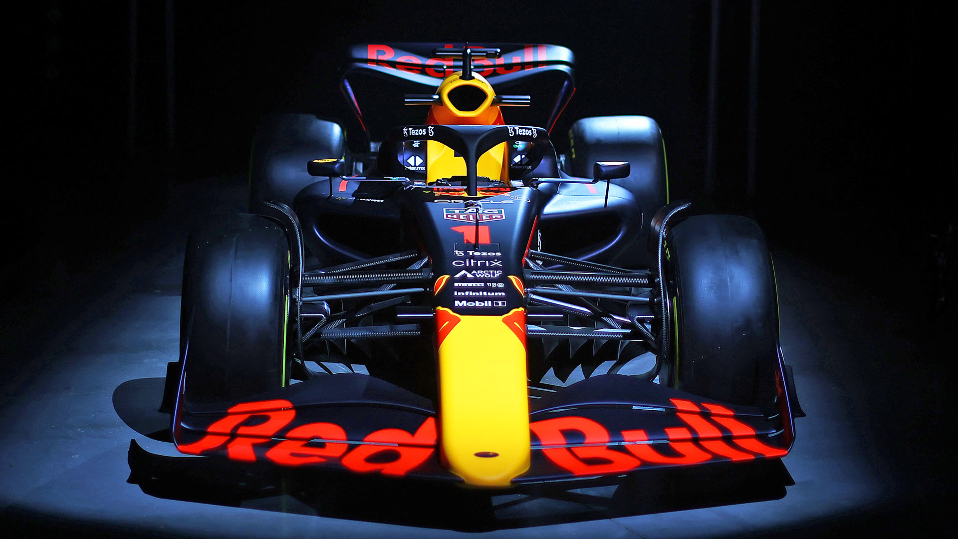 1920x1080 REVEALED: Red Bull show off Verstappen's 2022 title defence challenger, the RB18. Formula 1®, Desktop