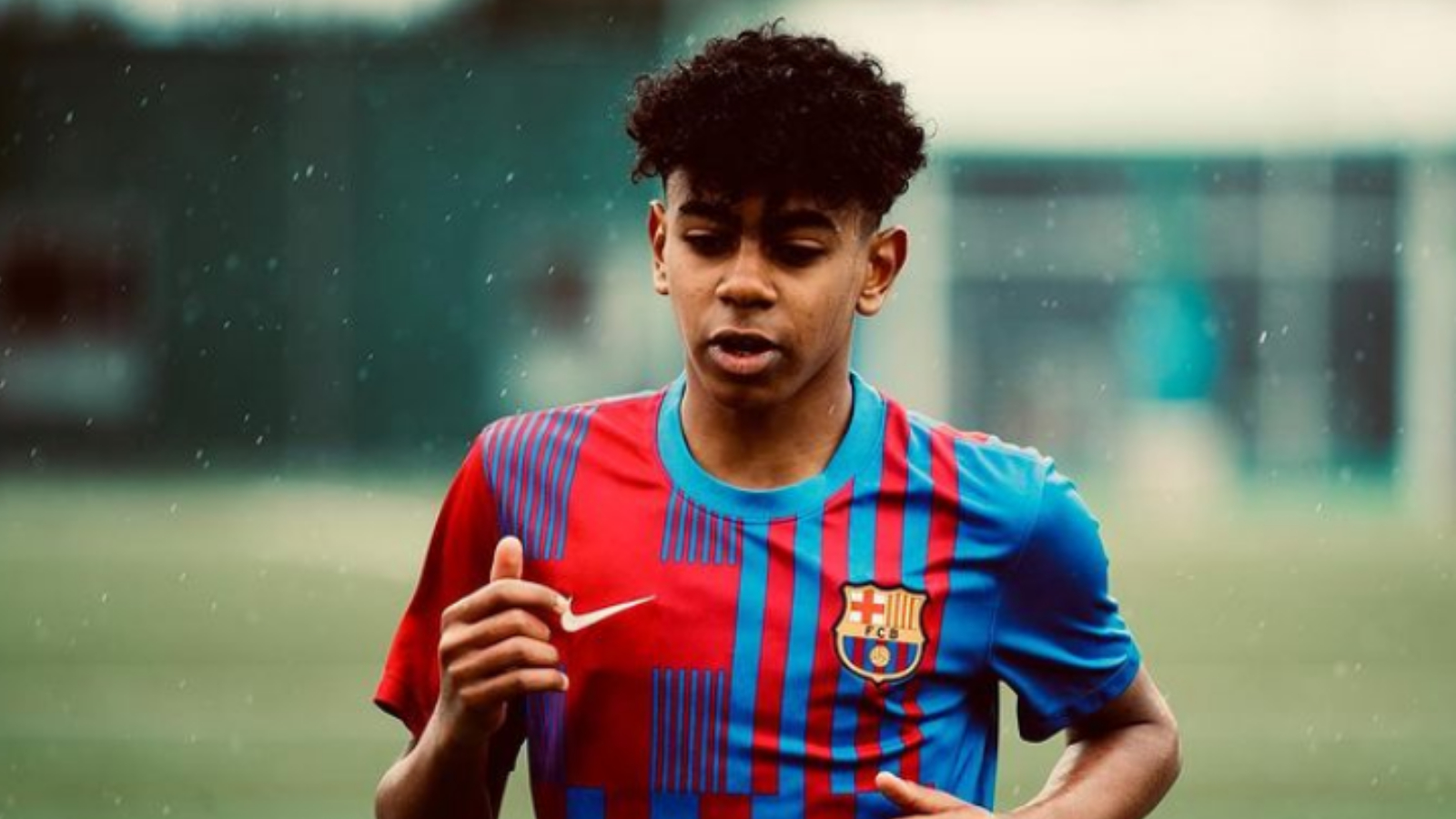 1600x900 Lamine Yamal needs protecting: Barcelona and Spain must learn from Pedri and Ansu Fati issues for latest teenage wonderkid to reach his full potential. Goal.com US, Desktop