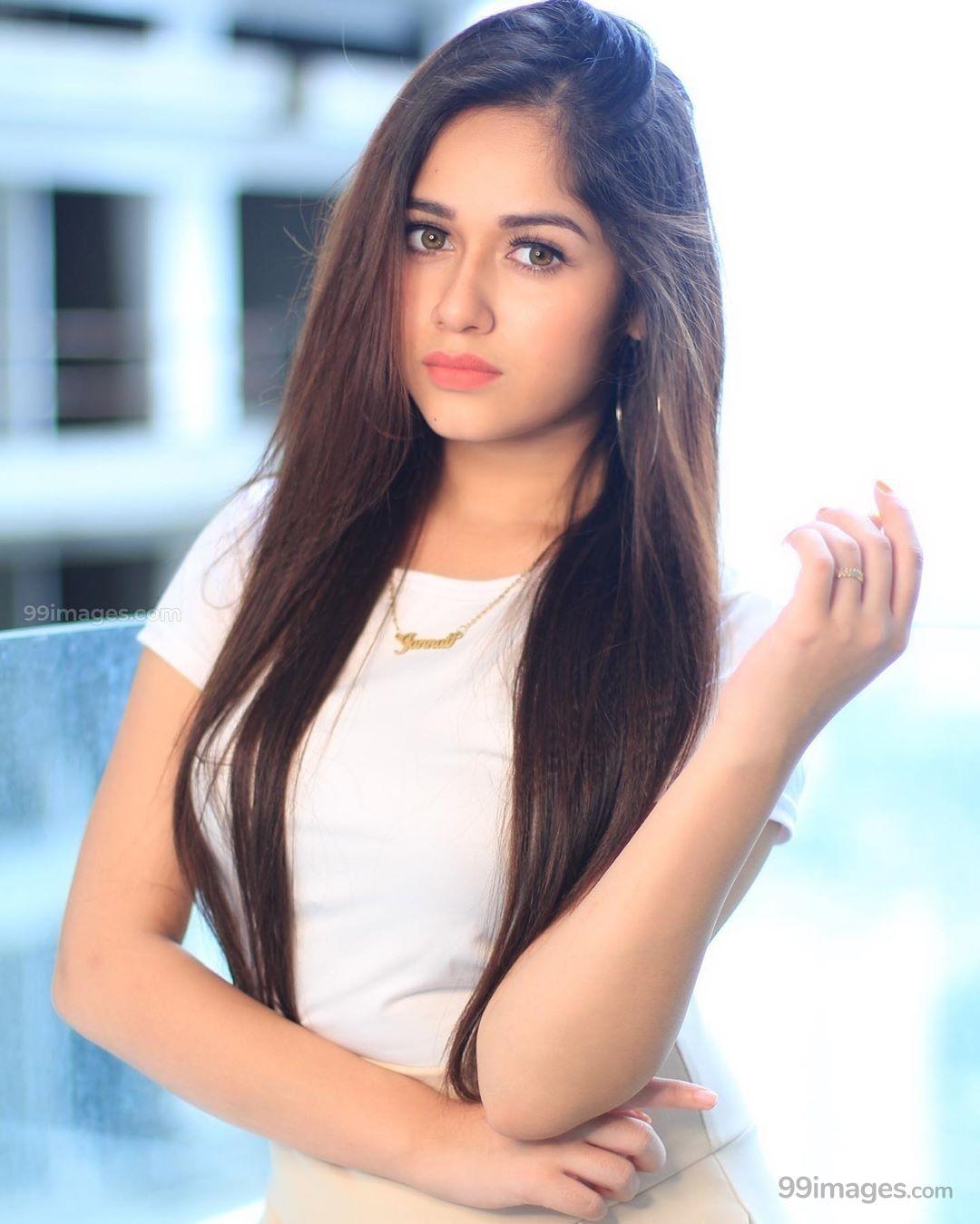 1080x1350 Jannat Zubair Rahmani Beautiful HD Photo & Mobile Wallpaper HD (Android IPhone) (1080p) - #janna. Stylish Girl Pic, Beauty Full Girl, Stylish Girl Image, Phone