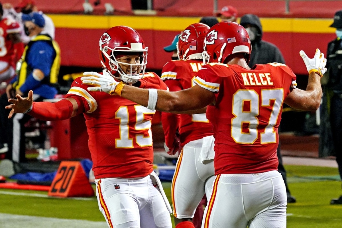 1200x800 KC Chiefs' Patrick Mahomes and Travis Kelce, the NFL's Best Duo, Is All the Way Back Illustrated Kansas City Chiefs News, Analysis and More, Desktop