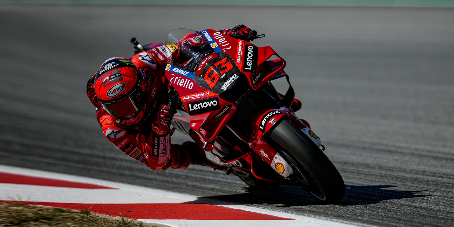 1920x960 Front row start for Pecco Bagnaia, Dual Screen