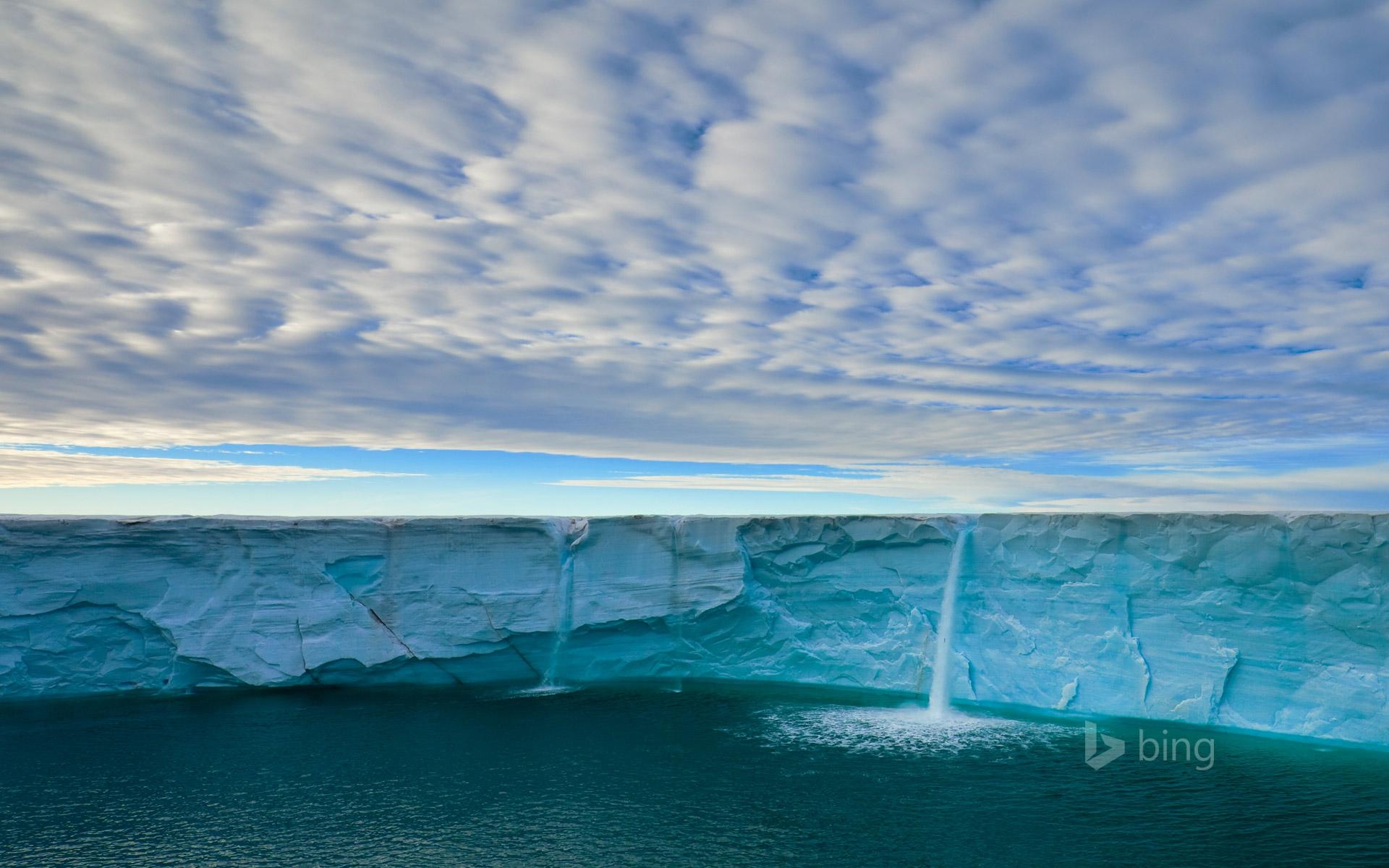 1920x1200 Meltwater creates waterfalls on an ice cap, Svalbard Archipelago, Desktop