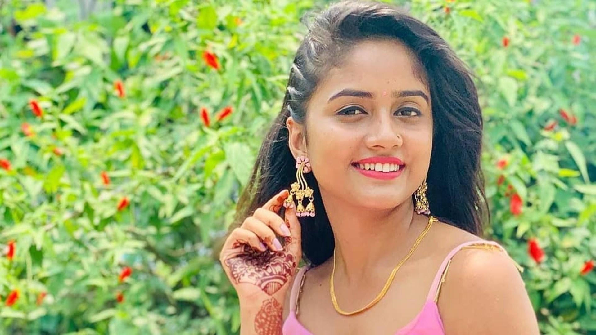 1920x1080 Nisha Guragain (TikTok Star) Wiki, Age, Height, Weight, Biography, Desktop