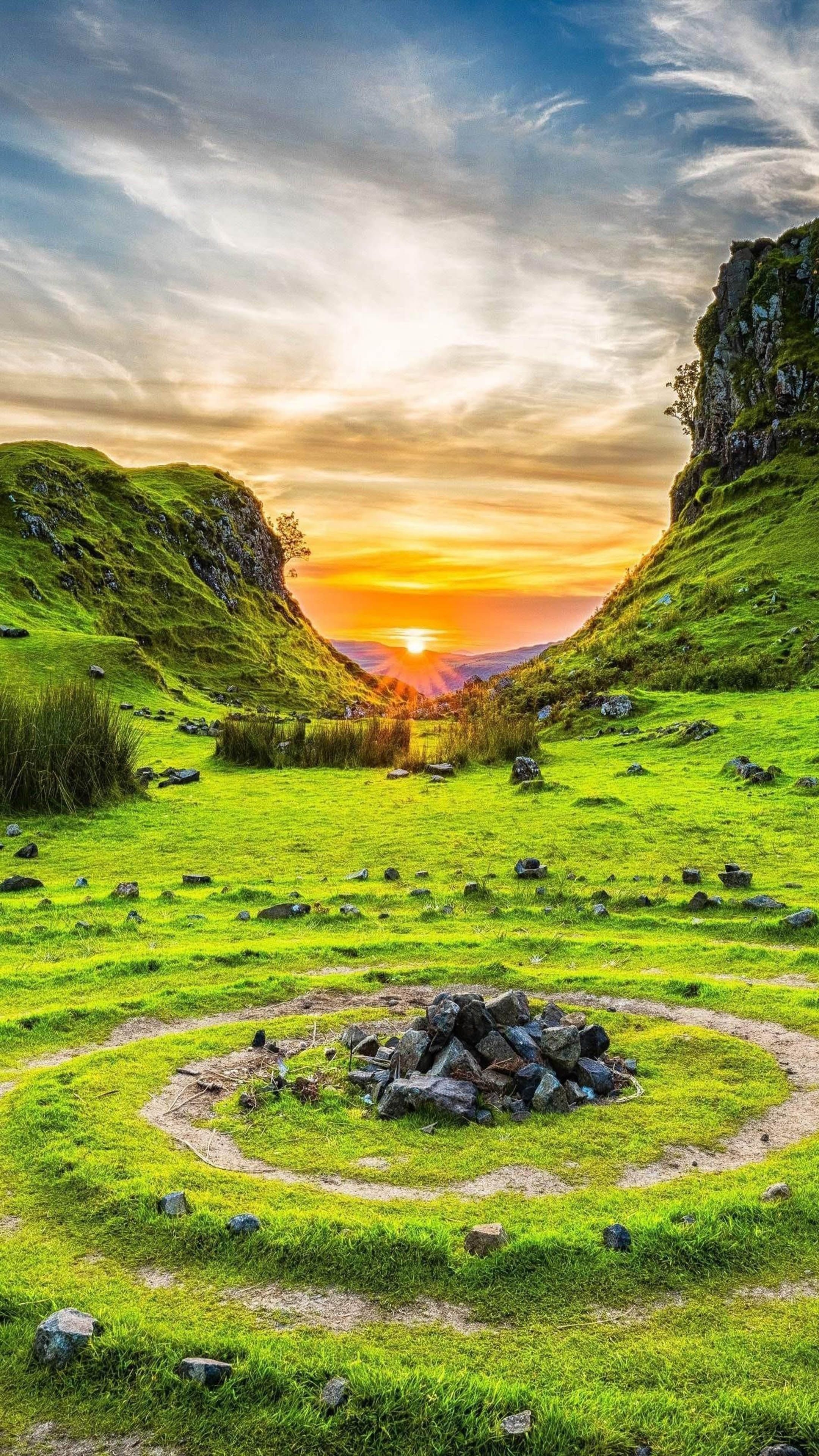 2160x3840 Fairy Glen Isle of Skye Scotland. Places Wallpaper. Paisajes, Phone