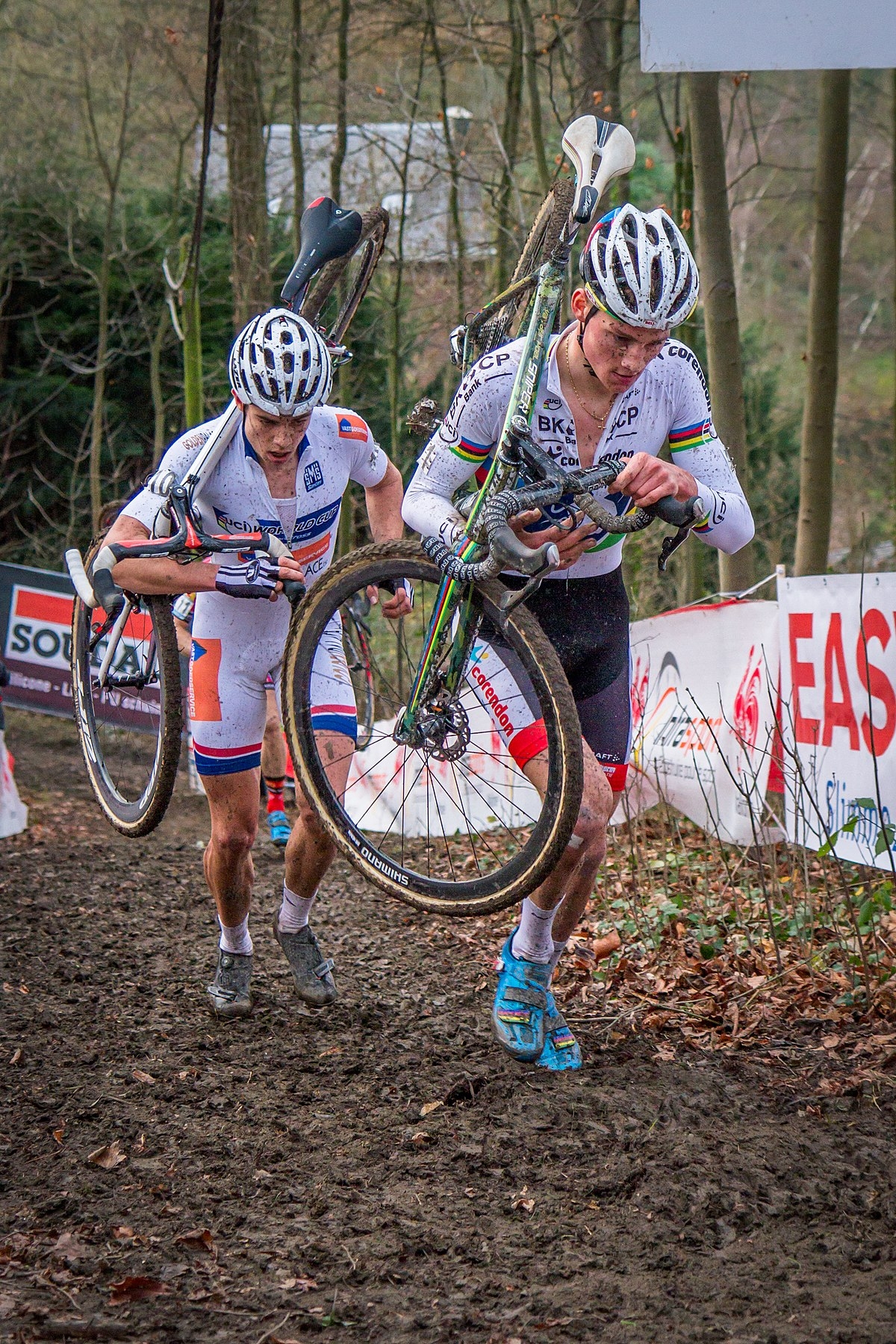 1200x1800 Mathieu van der Poel in front of Wout Van, Phone