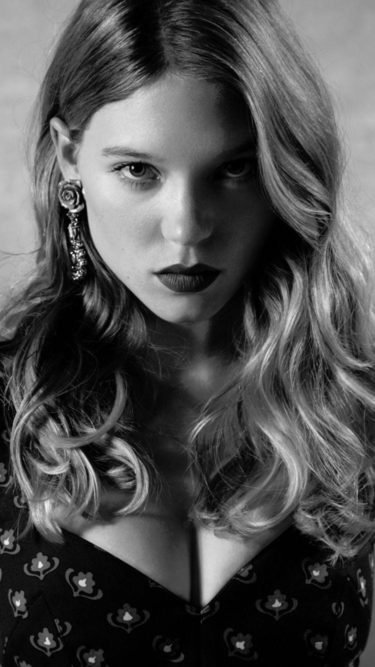 750x1340 Léa Seydoux Apple IPhone 6 () Wallpaper, Phone