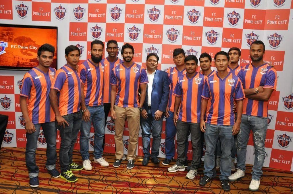 1020x680 FC Pune City, Desktop