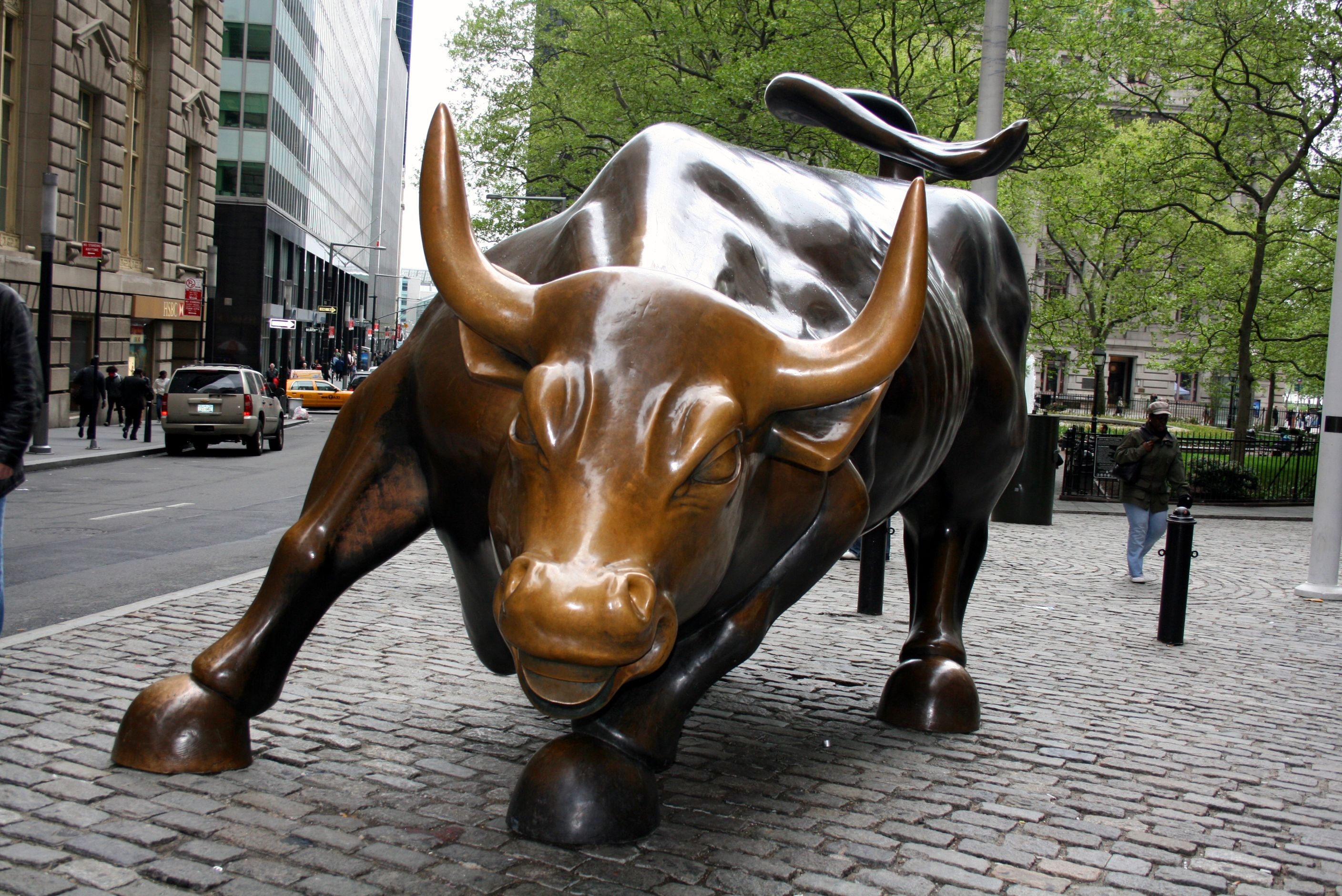 2820x1880 Wall Street Bull Wallpaper Free Wall Street Bull Background, Desktop