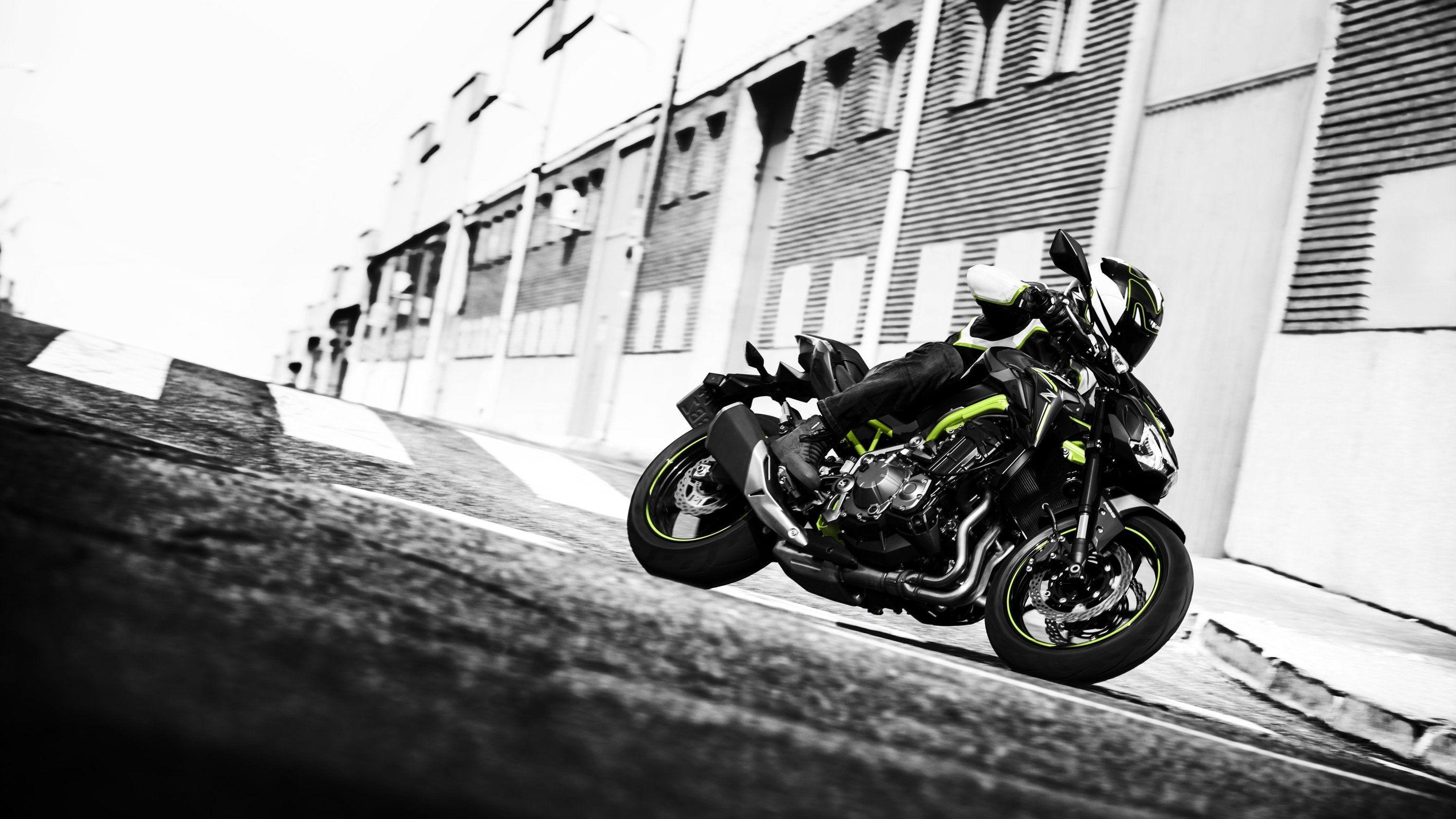 3000x1690 2018 Kawasaki Z900 Picture, Photo, Wallpaper, Desktop