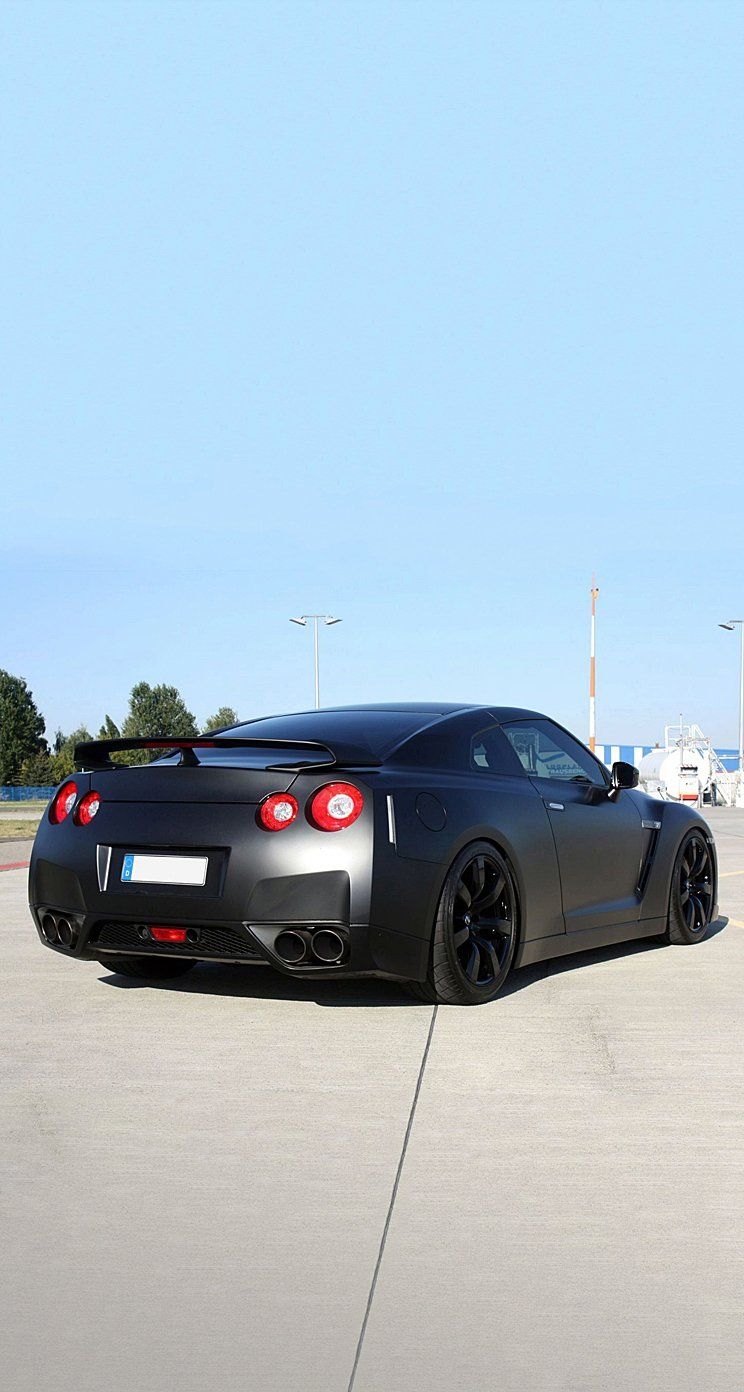 750x1400 Nissan GTR iPhone Wallpaper, Phone