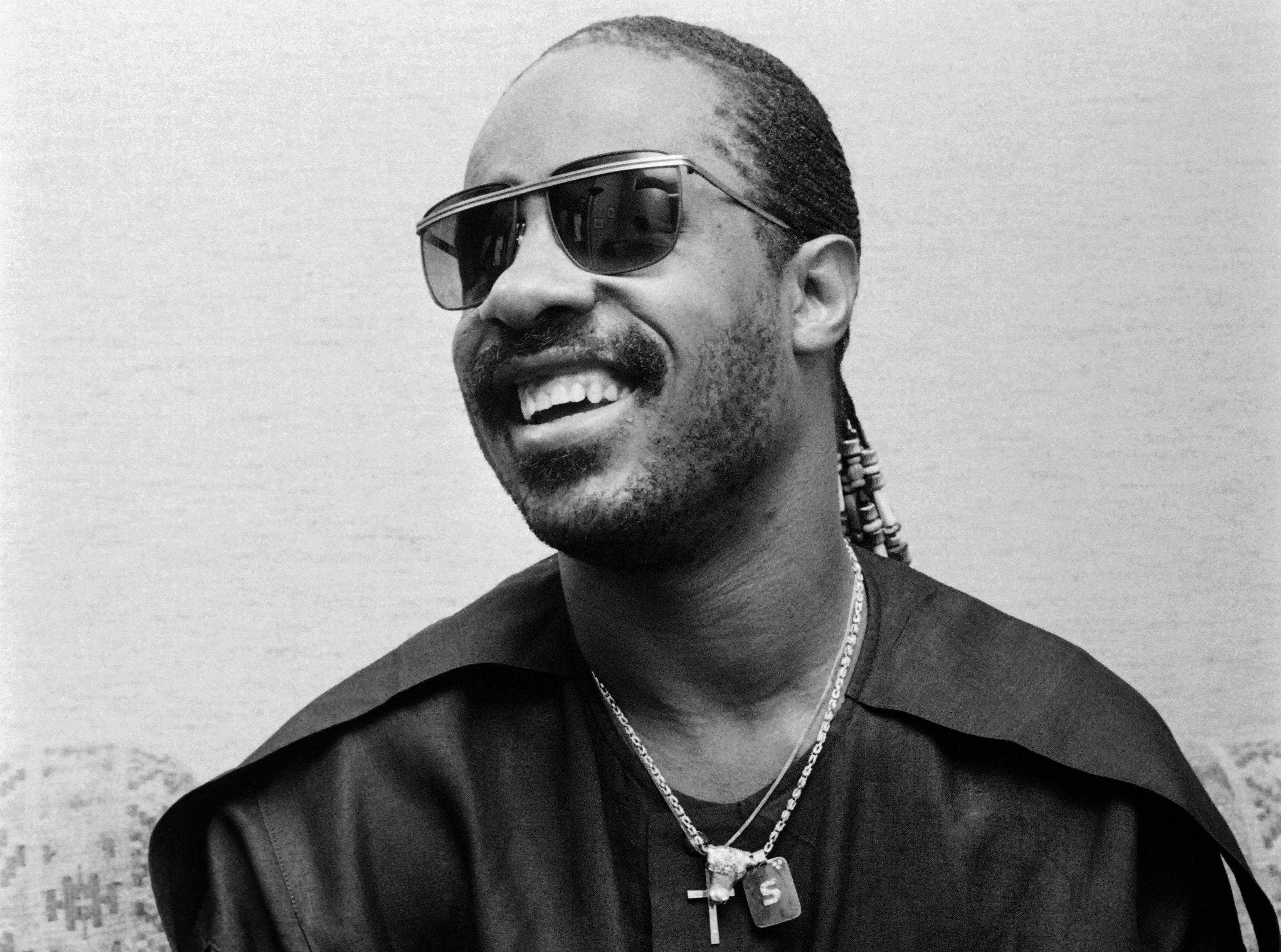 3330x2480 Stevie Wonder Wallpaper Image Photo Picture Background, Desktop