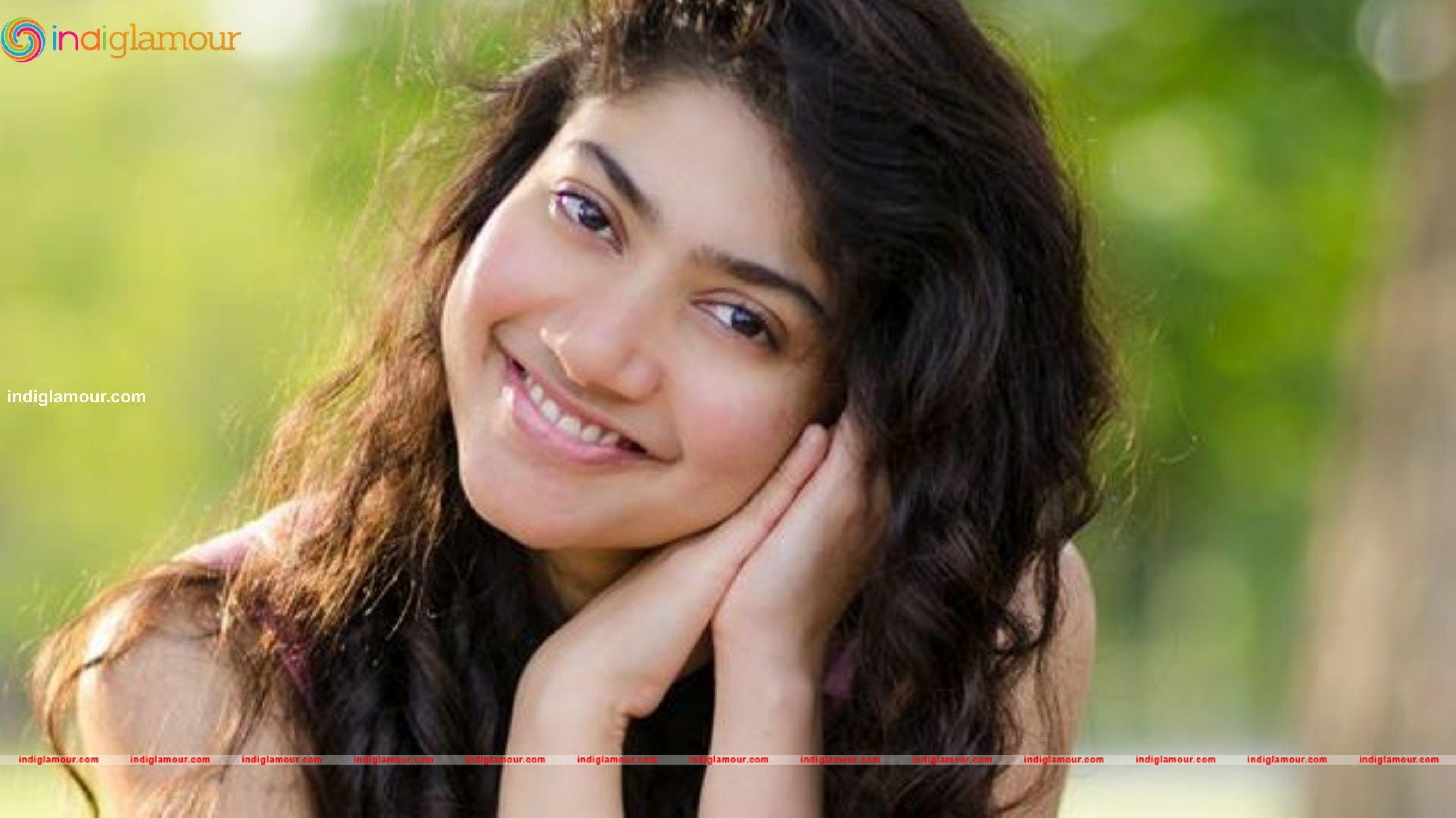 2680x1500 Sai Pallavi Actress Photo, Desktop