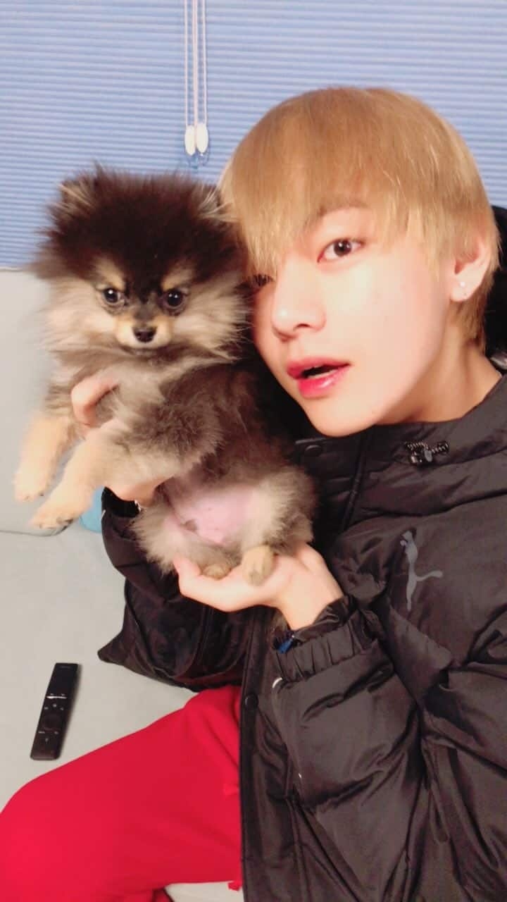 720x1280 Taehyung and his son Yeontan, Phone