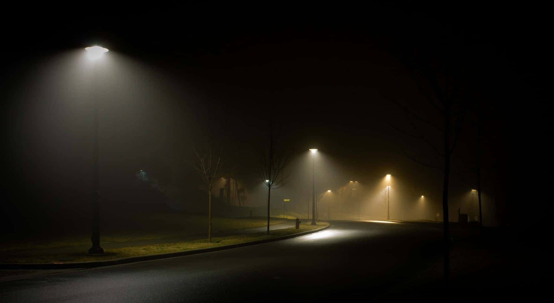 1920x1060 Download Street Light Fog Wallpaper, Desktop