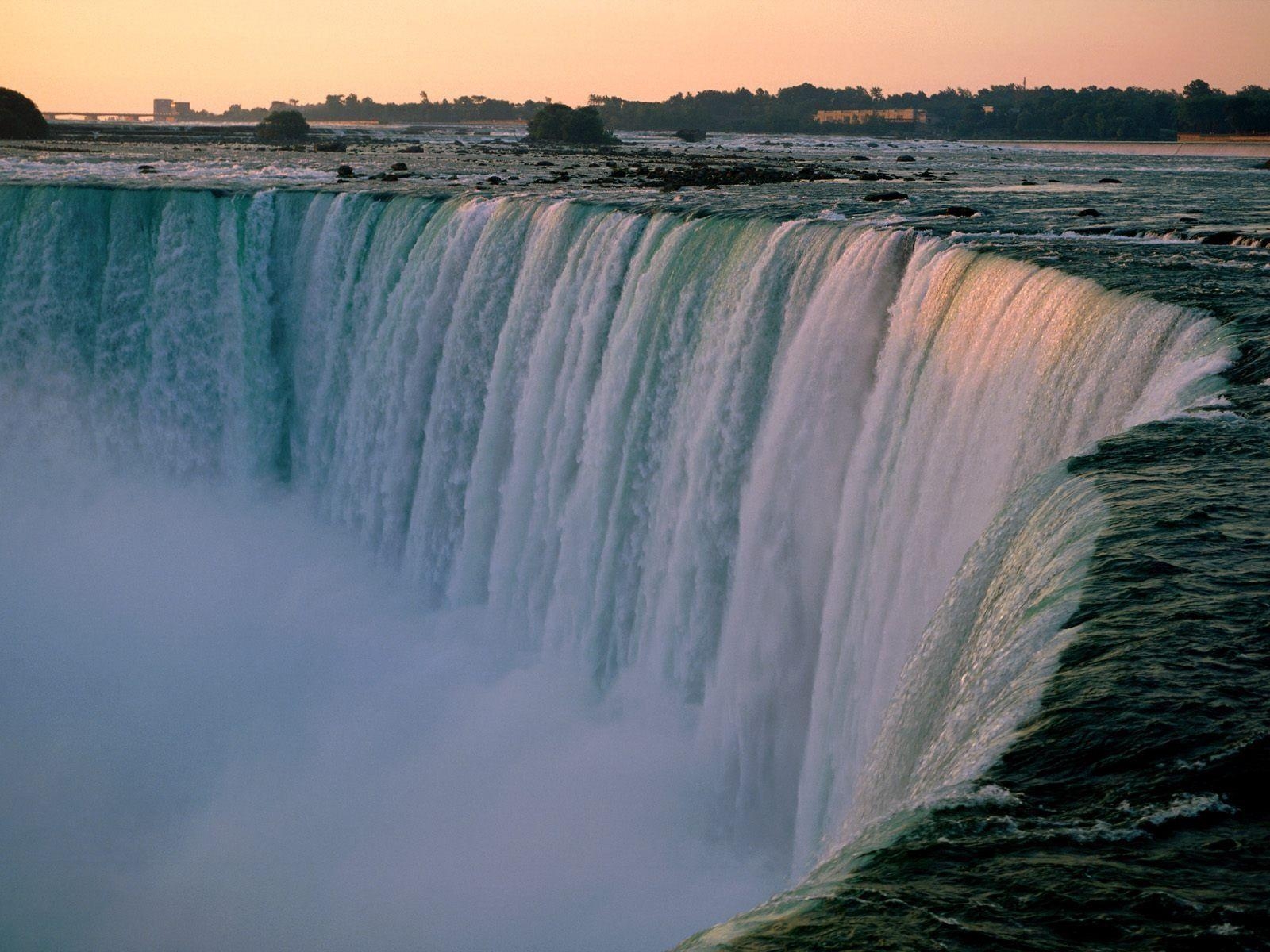 1600x1200 Niagara Falls Wallpaper Waterfalls Nature, Desktop