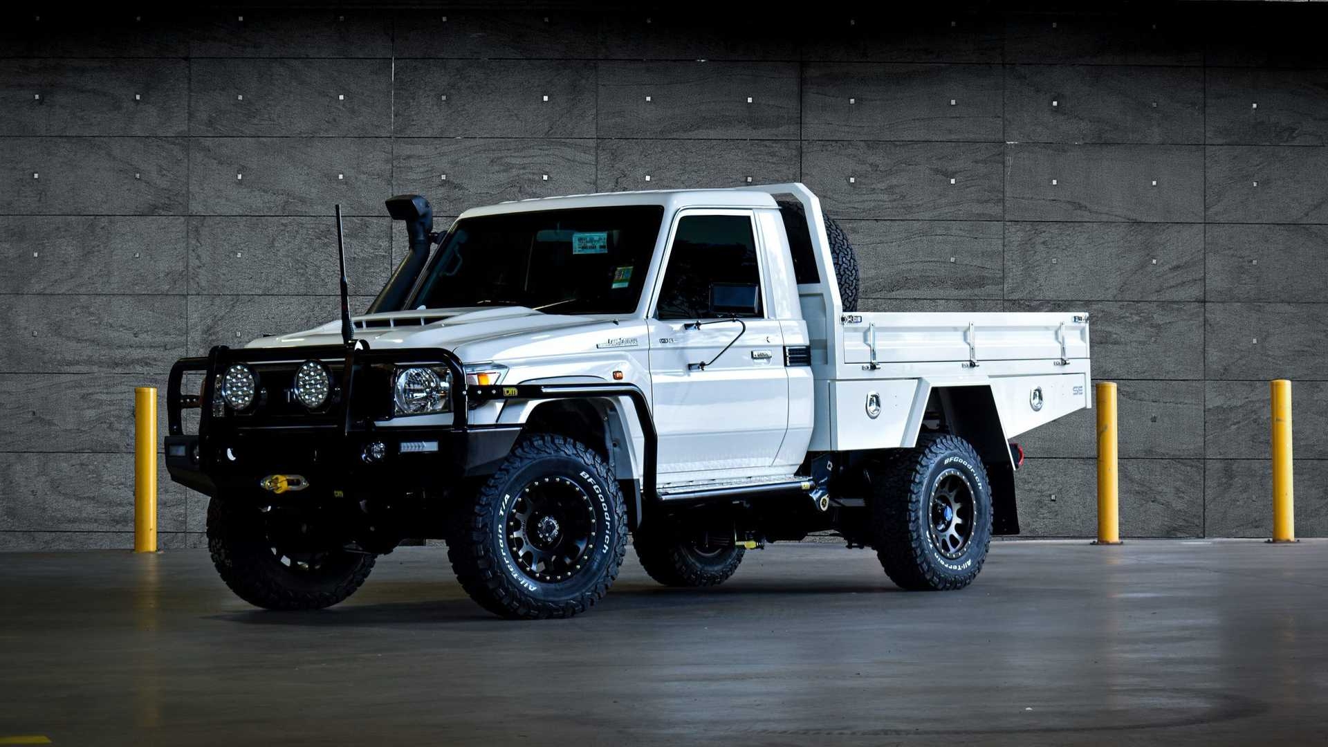 1920x1080 Toyota Land Cruiser Single Cab Truck Has Camper Friendly Mods, Desktop