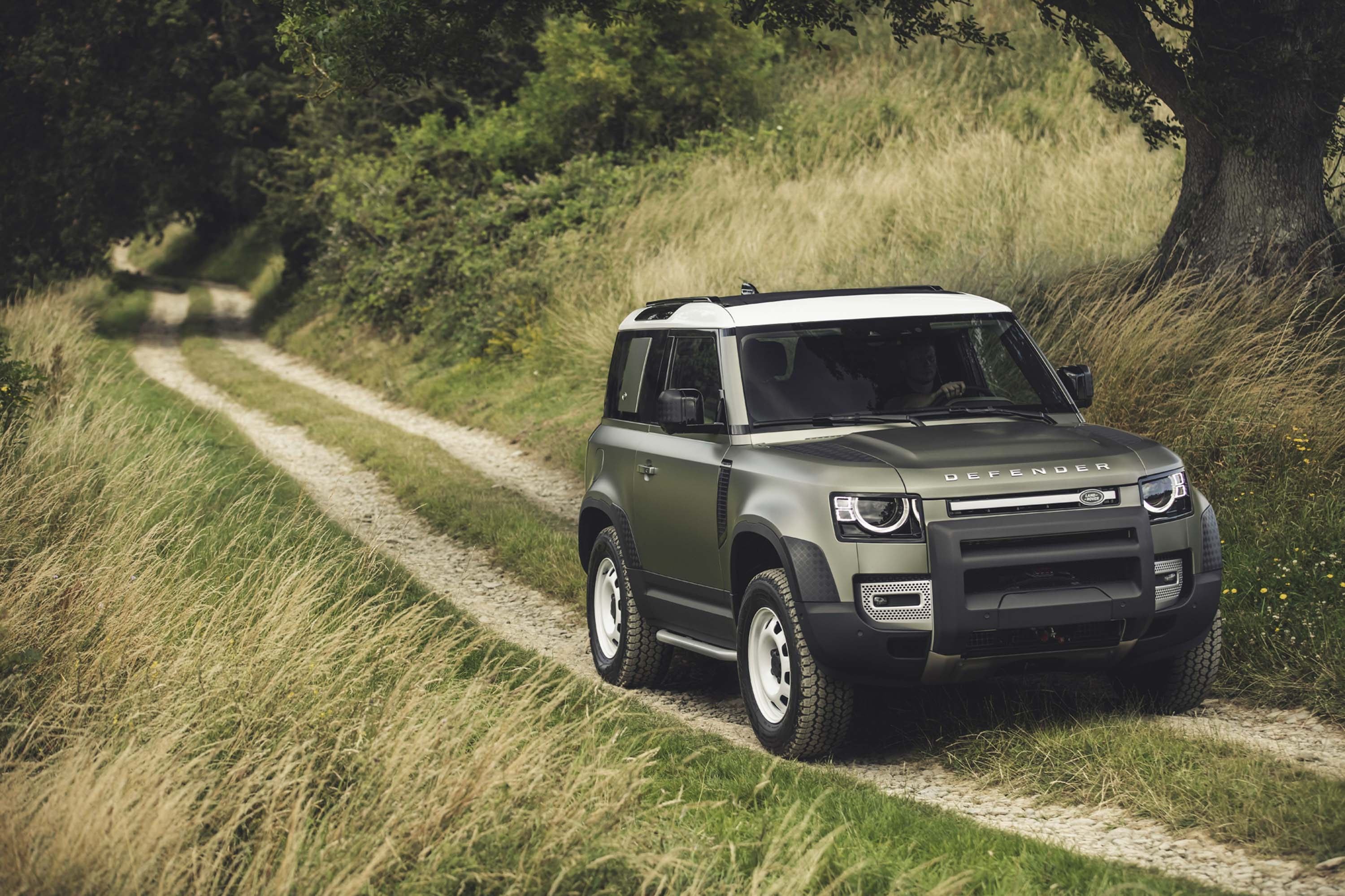 3000x2000 Land Rover Defender Picture, Photo, Wallpaper, Desktop