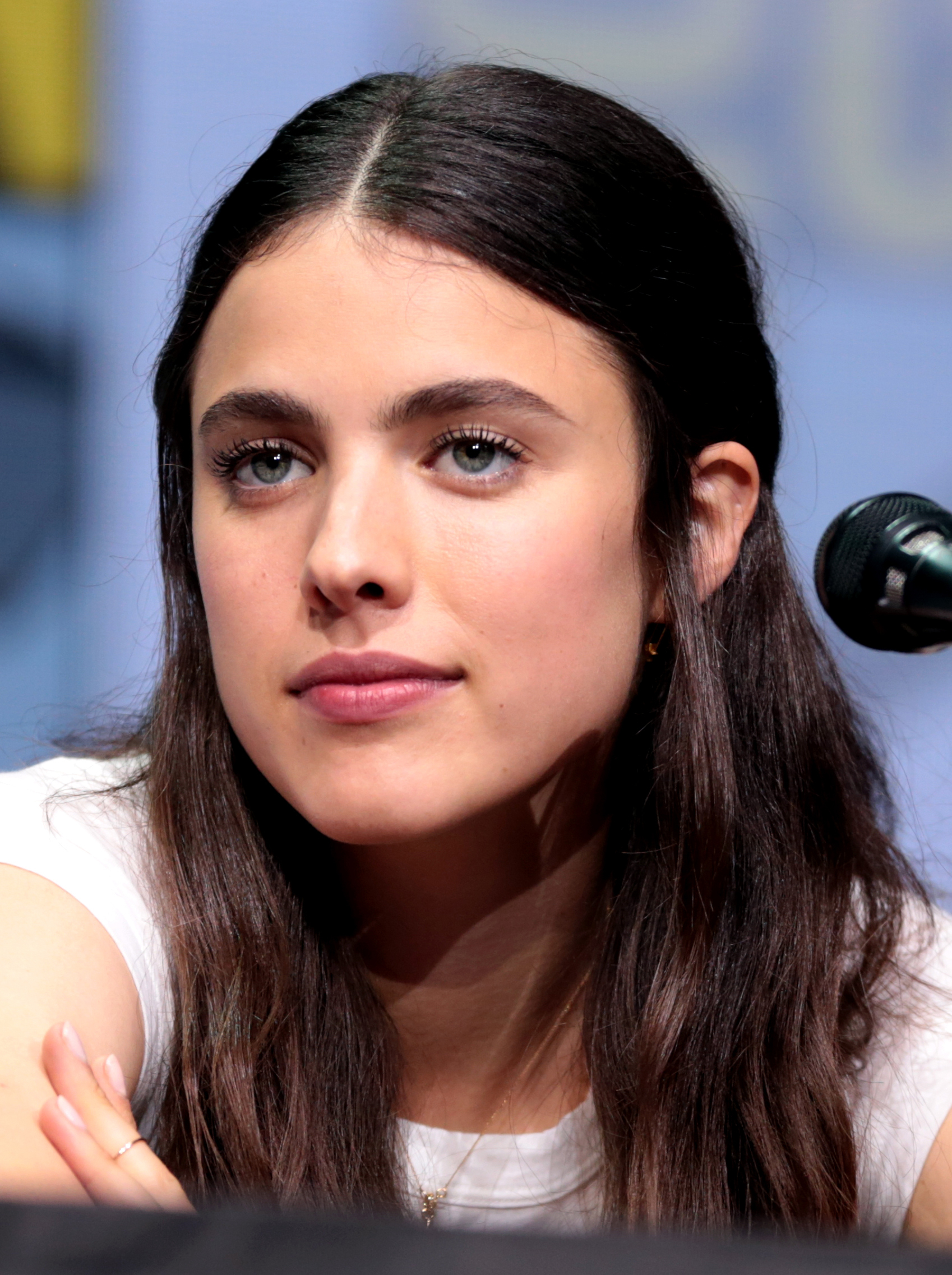 1700x2280 Margaret Qualley Hot Image. Age. Height. Weight, Phone