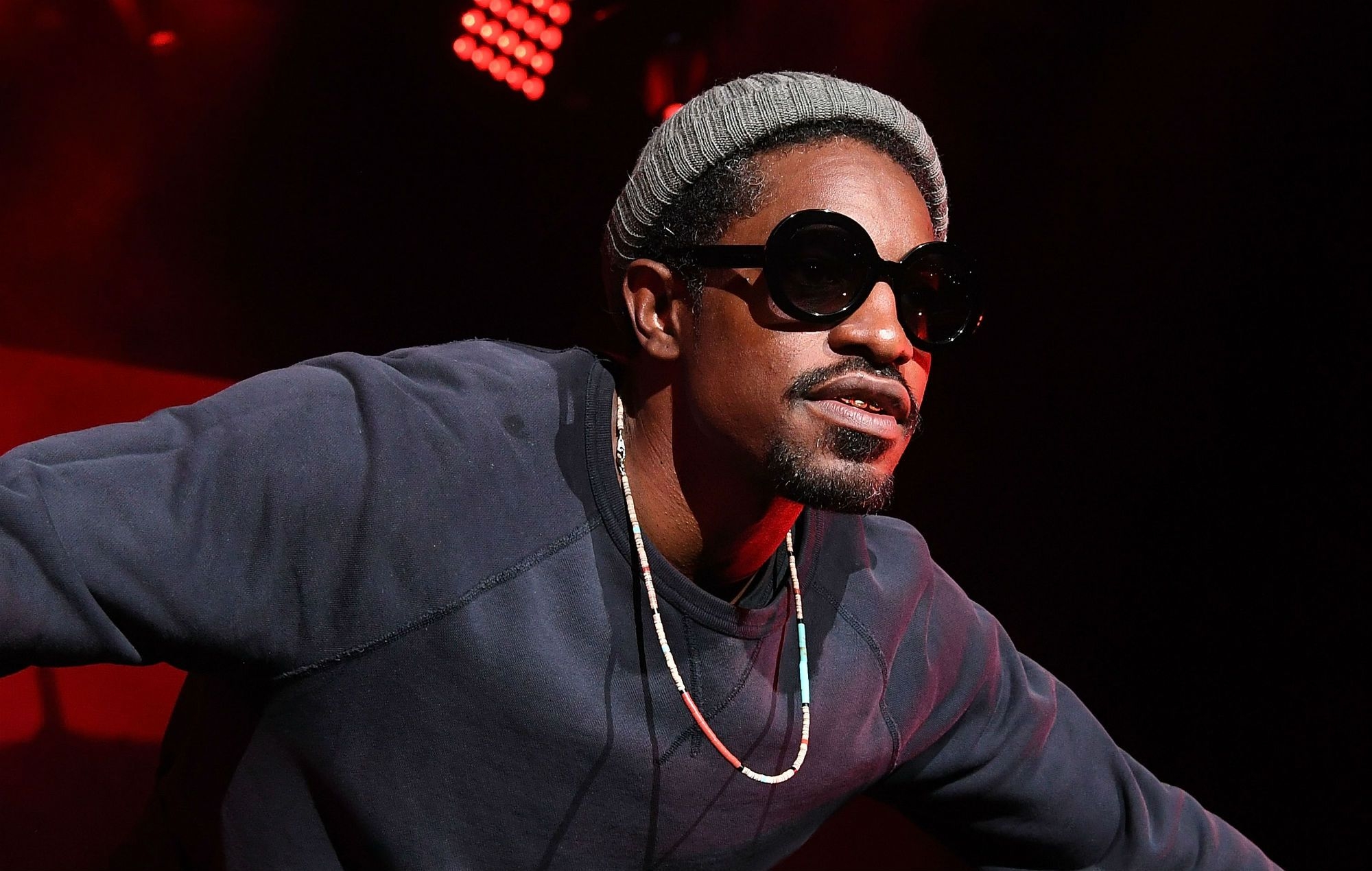 2000x1270 André 3000 on fan pressure: People nitpick my music with a fine, Desktop