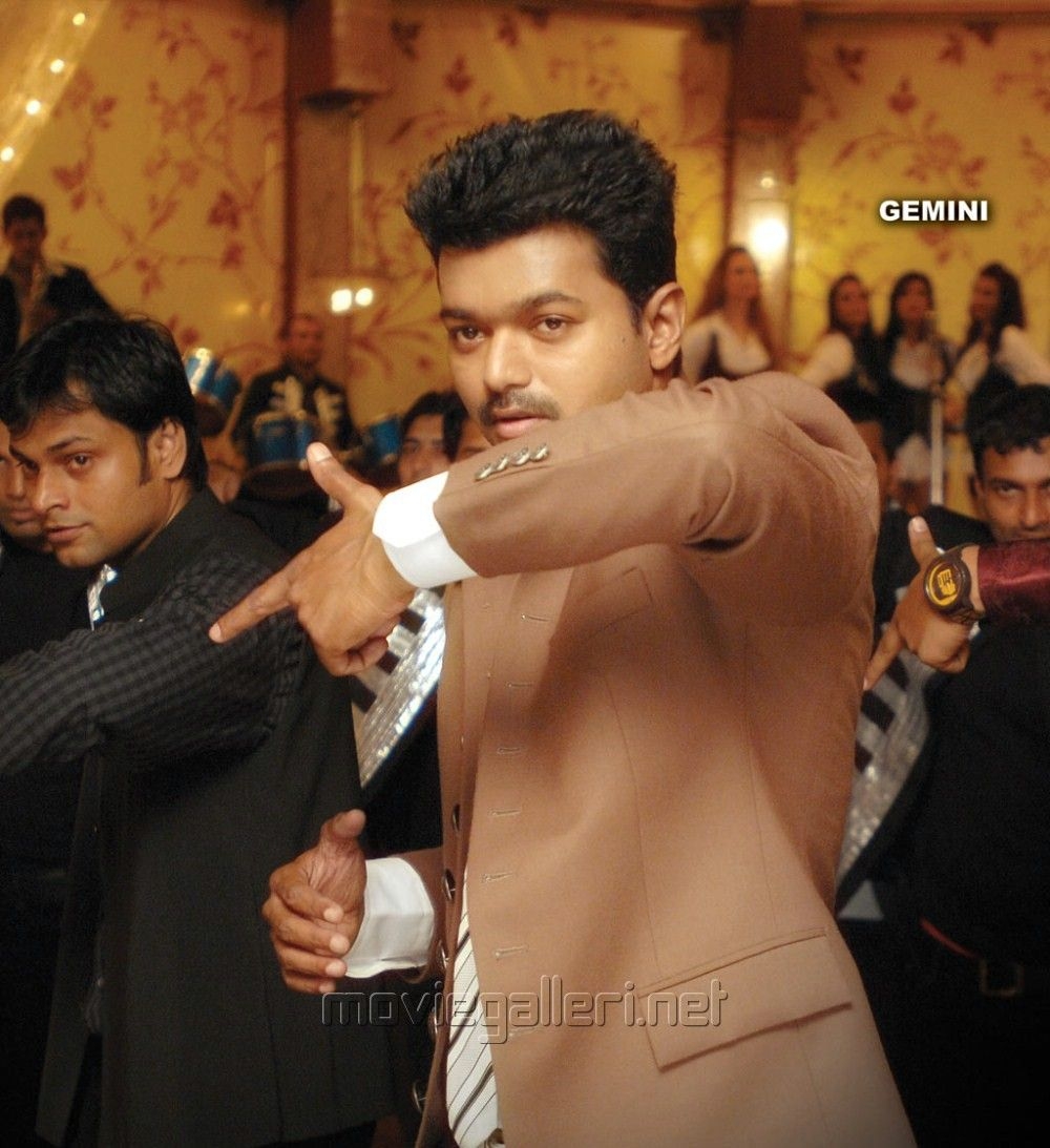 1000x1100 Thuppaki Movie Latest Stills. Vijay. Kajal Agarwal. Thuppakki. New Movie Posters, Phone