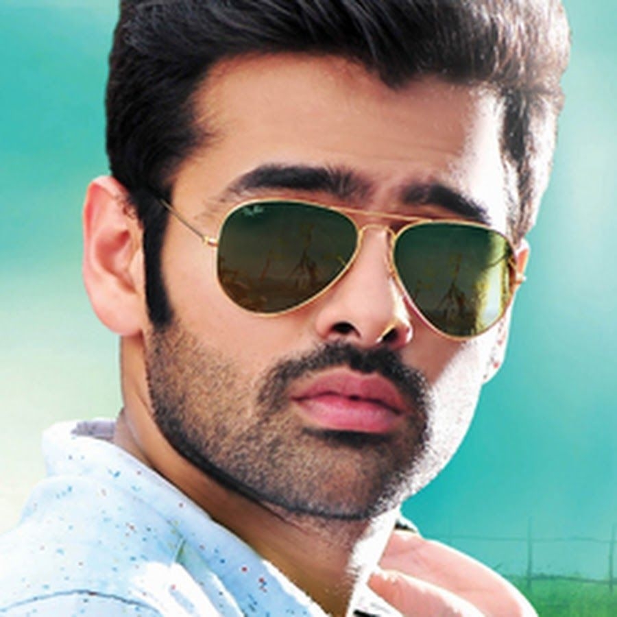 900x900 Ram Pothineni Wallpaper Free Ram Pothineni Background, Phone