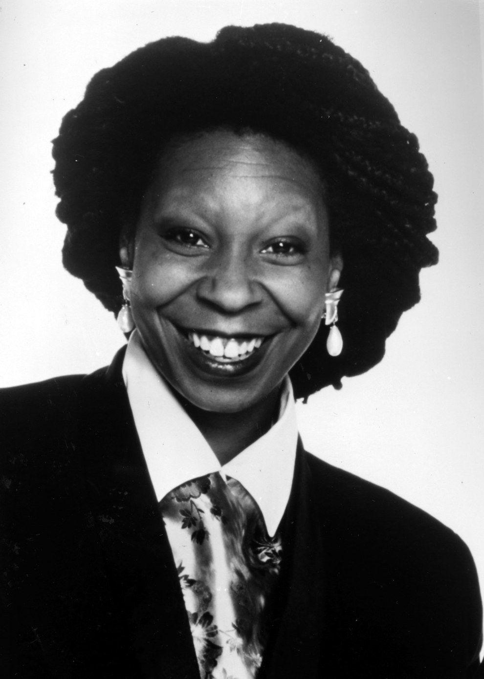 990x1390 Whoopi Goldberg. THE FROSTING. Whoopi goldberg, Phone