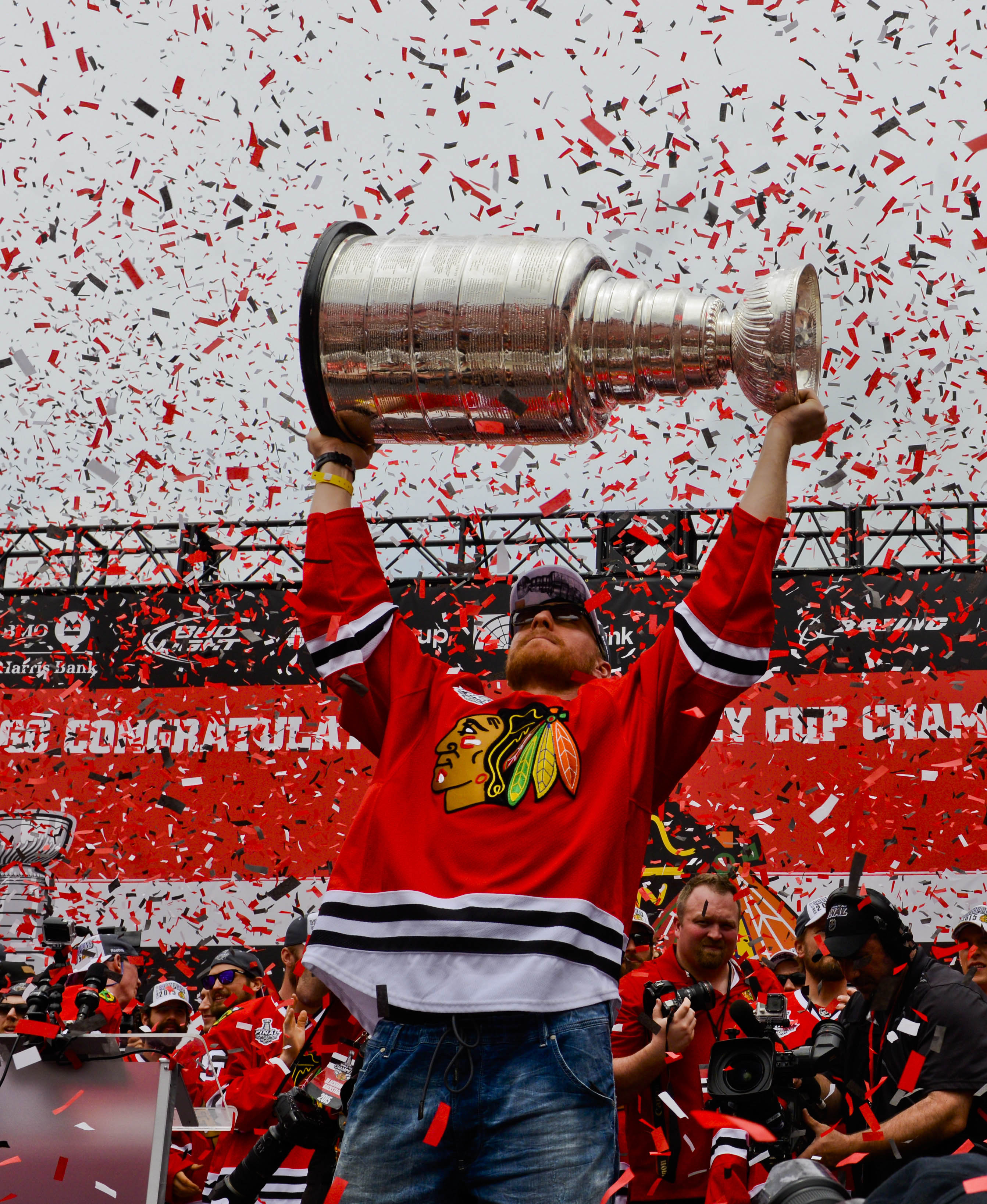 2690x3280 Marian Hossa Will Not Play In 2017 18, Phone