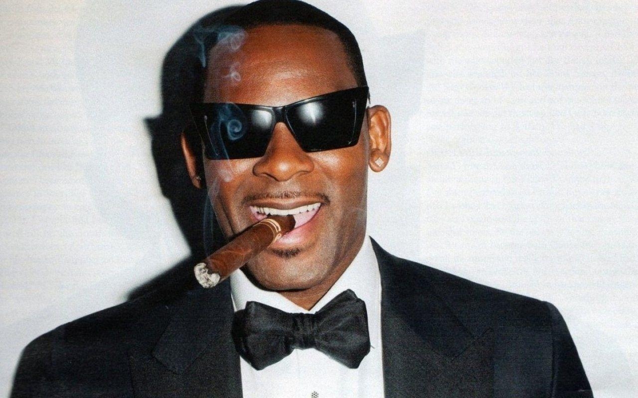 1280x800 Off The Dome: R. Kelly Proves He Can Sing About Anything, Desktop