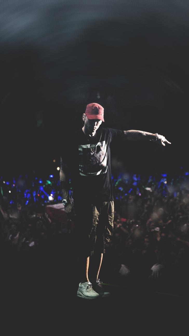 730x1300 Eminem Concert Wallpaper Free Eminem Concert Background, Phone