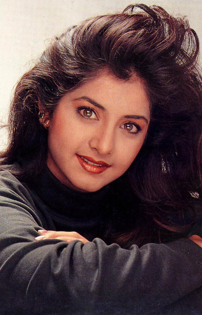 790x1220 Divya Bharti Photo HD HD Wallpaper, Phone